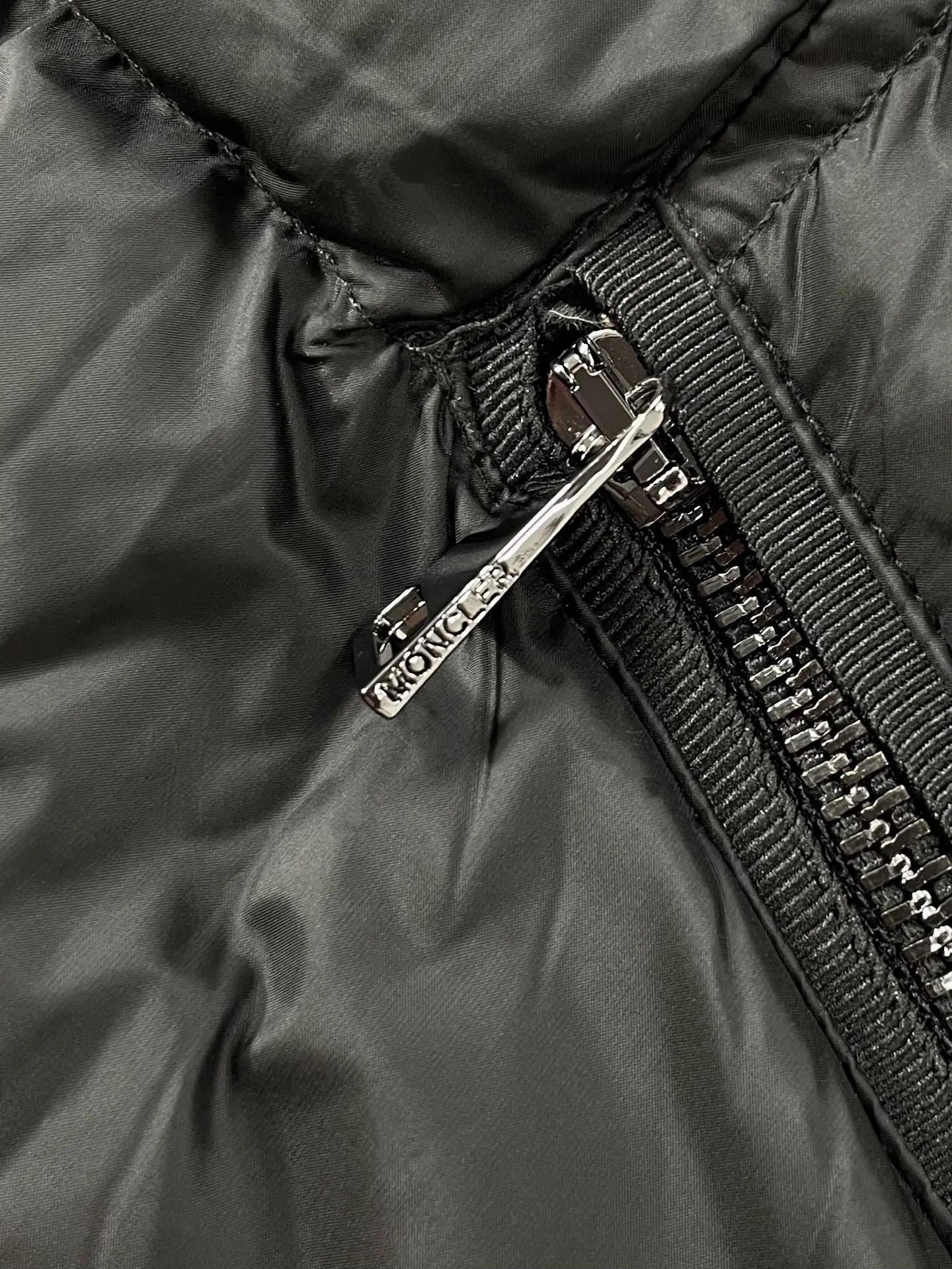 P970 (high version) Moncler-MONCLER Boed women's short waisted fur collar hooded down jacket Size:0-3