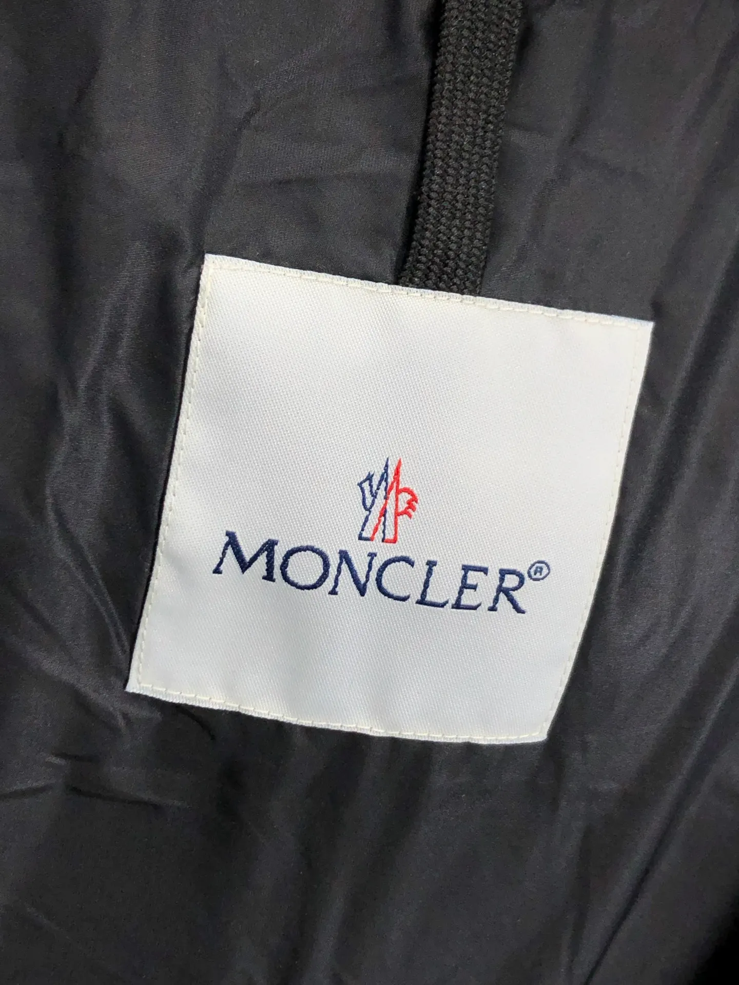 P680 Moncler丨Lightweight model for the mouth!
