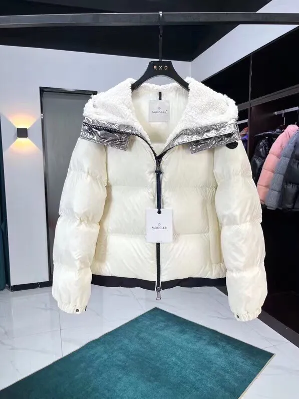P640 Moncler/Moncler Autumn and Winter New Bufonie Series Women's Ivory White Nylon Down Jacket White Lamb Wool Splicing Hood 012