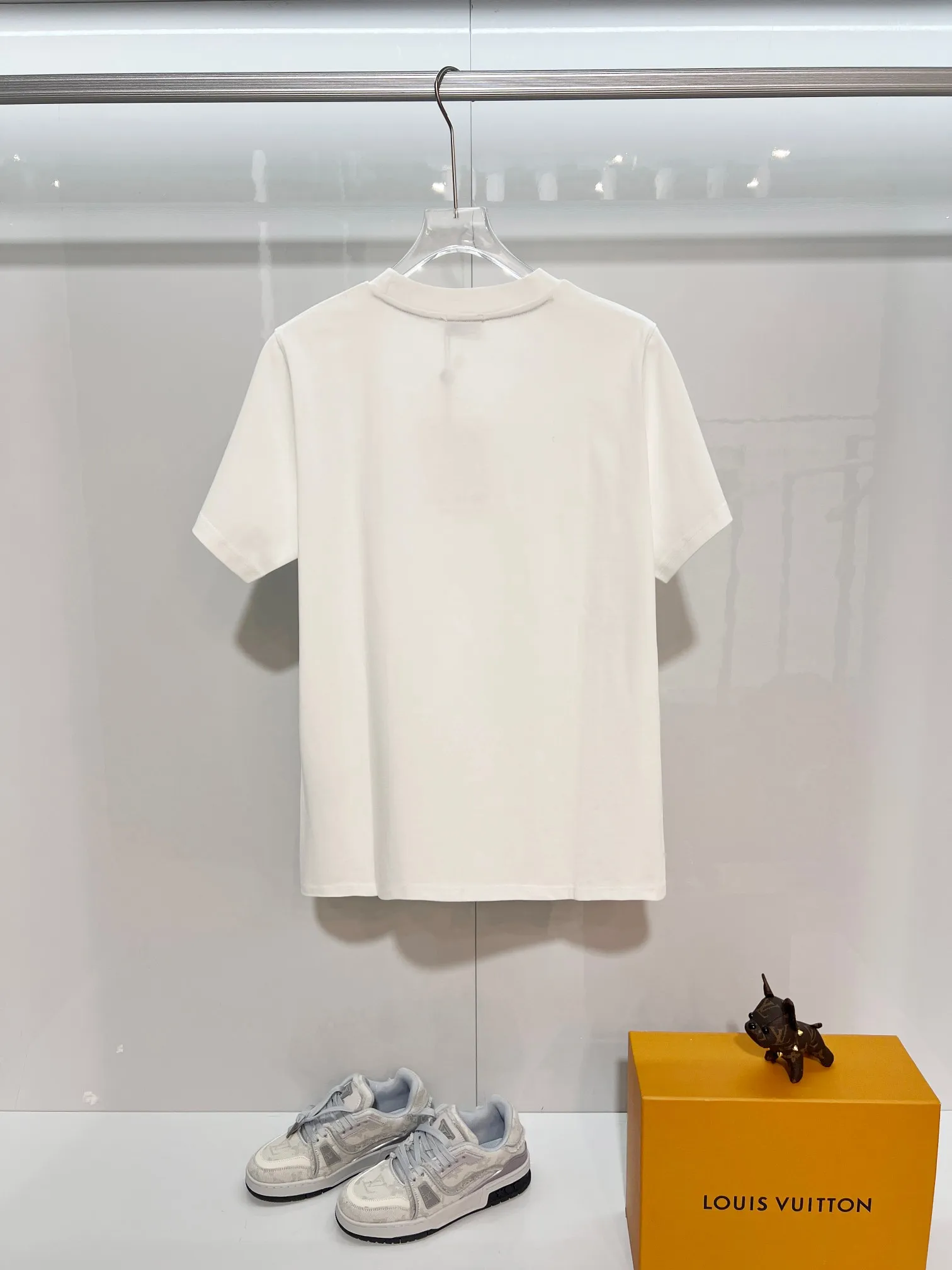 P170 MONCLER/Muzzled 300g pure cotton round neck short-sleeved T-shirt Brand classic Gauze splicing Letter LOGO embossing process 2025ss official synchronization High version High quality Fashion personality Versatile trend Pure original quality Original fabric Hang tag Collar label Washed wheat Complete three standards Color: Black. White. Size: S M L XL XXL