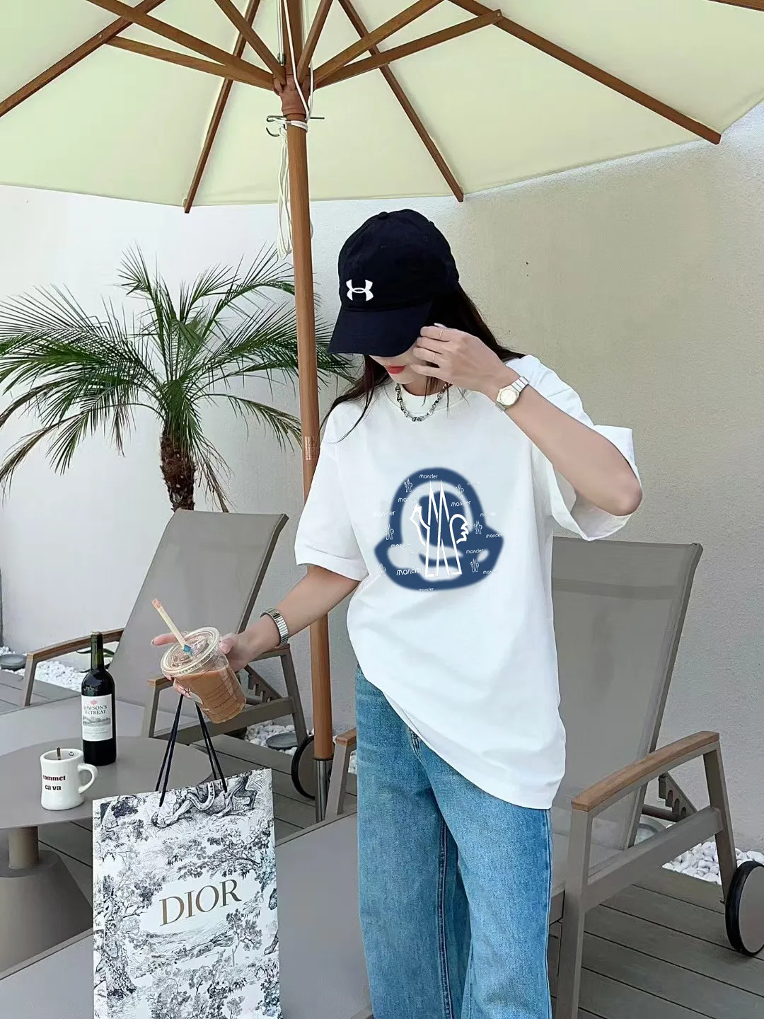 P140 🔥[MONCLER] 2025FW short-sleeved T-shirt, badge + LOGO printing, high-end 26s double yarn 300g fabric, heavy fabric, custom stretcher rib, same vat and dye, complete three standards, same style for men and women, color: black, white, size: S M L XL 2XL