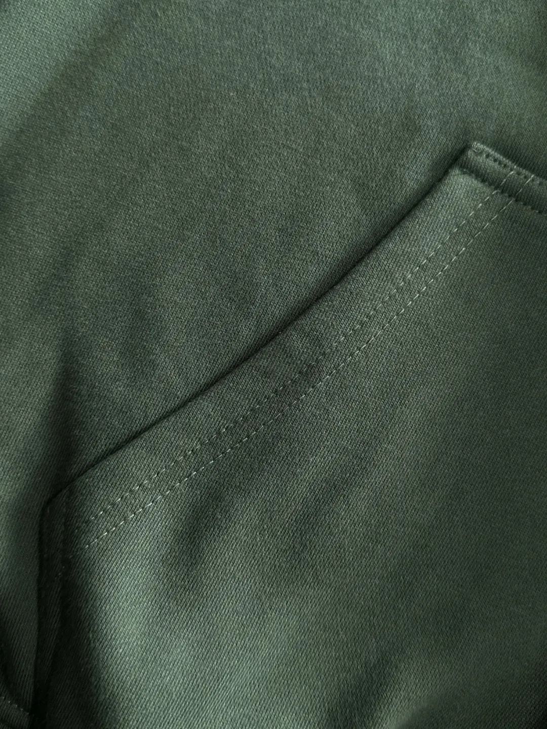 Next day delivery P460 High quality MONCLER/muzzle Exclusive debut of 25ss new autumn and winter lapel double zipper hooded sweatshirt jacket Many stars have the same style. Craftsmanship that ordinary small workshops cannot copy. We are not afraid of any challenges in terms of materials, detail restoration and craftsmanship, just to provide you with wonderful products. Compare the top original versions at will. No expense is spared just to do better. Unique imported fabric feel. Purely imported German machine production. Precision operation and thousands of needle density. A full set of new accessories with three standards can be customized at the same time. The upper body is versatile and fashionable. The perfect choice for autumn and winter. The must-have item. Size chart: S to XXL (or state your height and weight when placing an order)