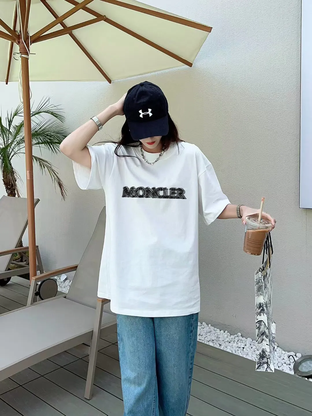 P140 [MONCLER] 2025FW short-sleeved T-shirt badge + ghost LOGO, high-end 26s double yarn 300g fabric, heavy fabric, custom stretcher rib, same cylinder and dye, complete three standards, same style for men and women, color: black, white, size: S M L XL 2XL