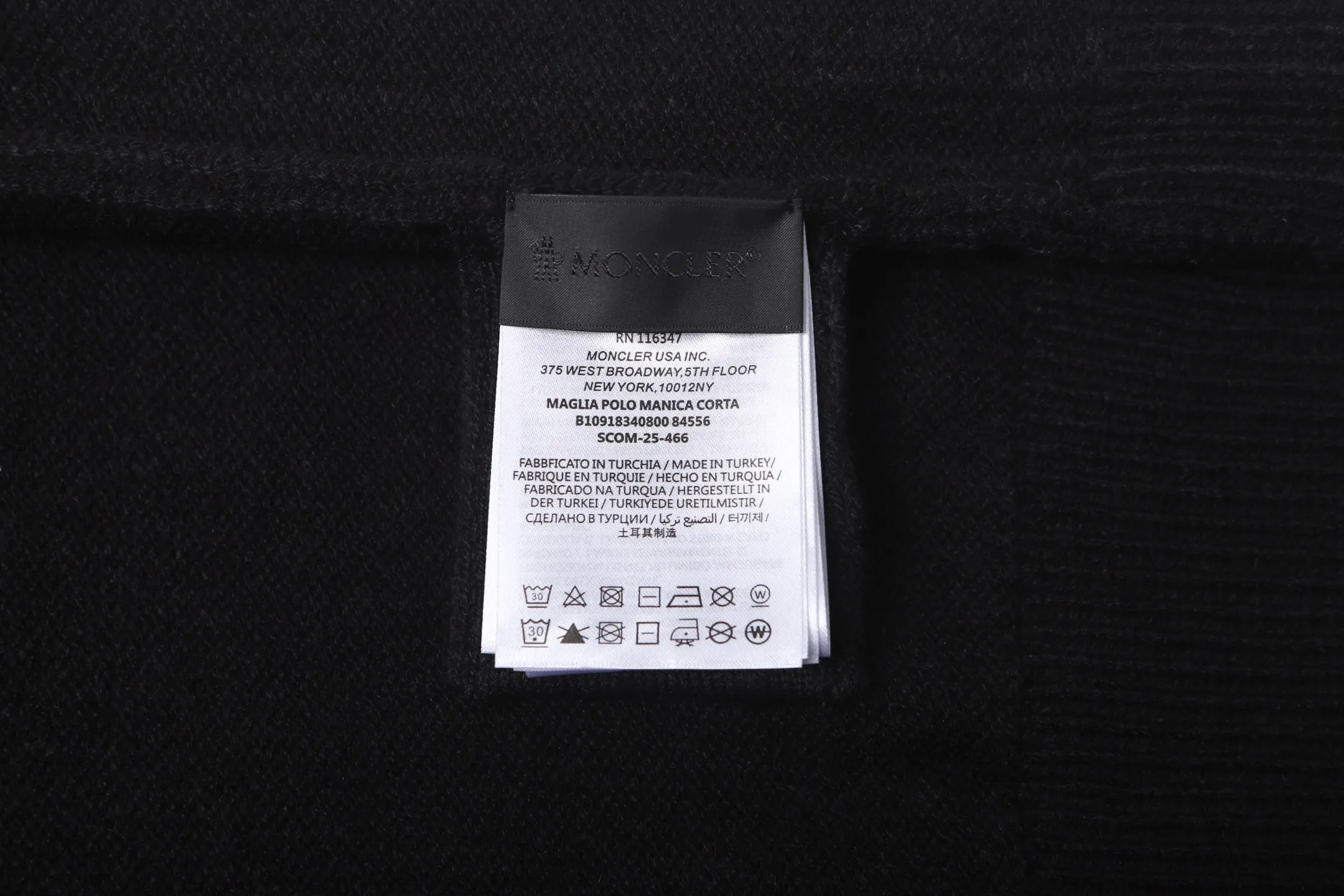 P430 White background] MONCLER/Mask embroidered logo round neck long-sleeved sweater [Ready stock] S M L