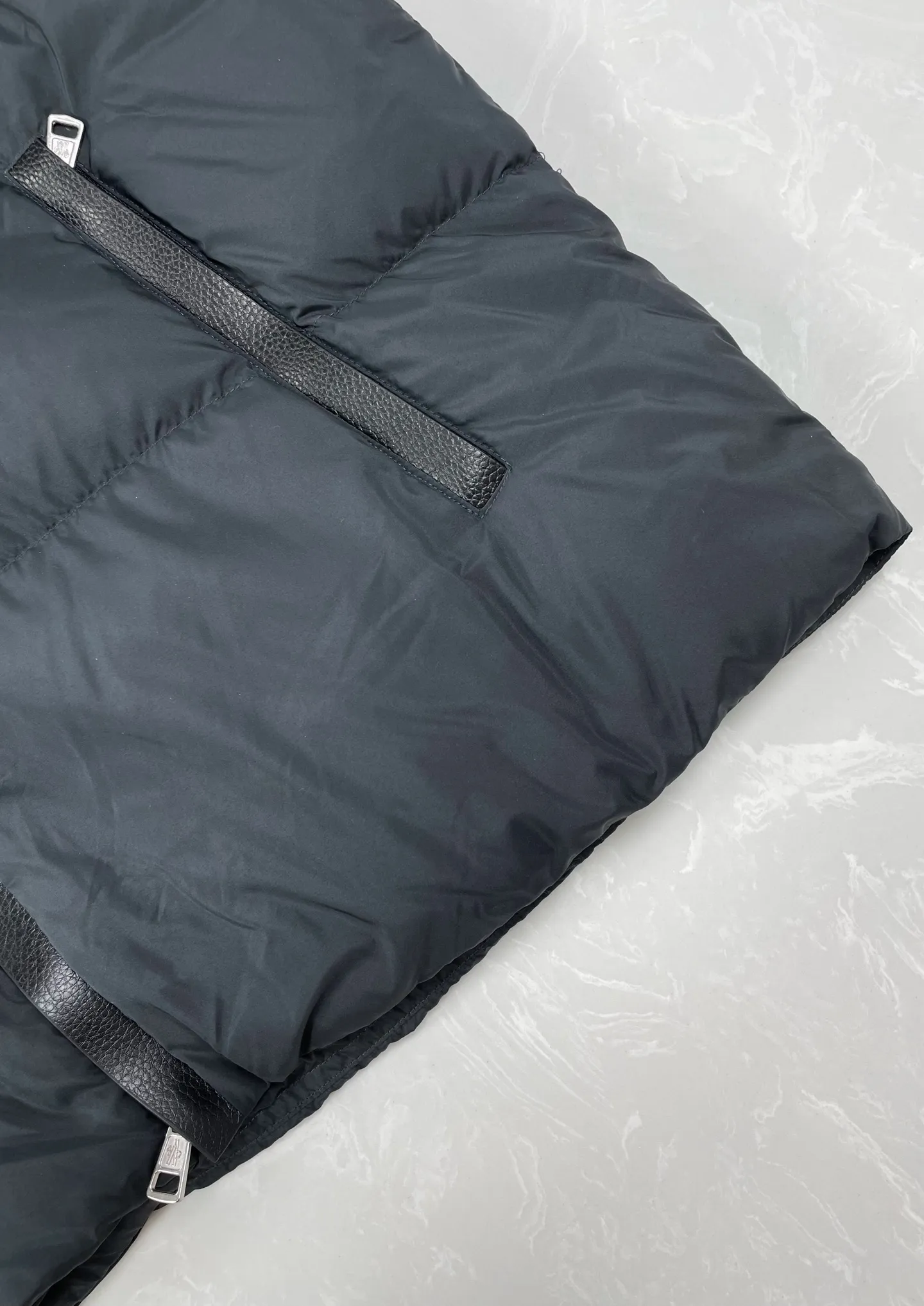 P970 (high version) Moncler-MONCLER leather logo zipper down jacket Size:1 2 3 4 5