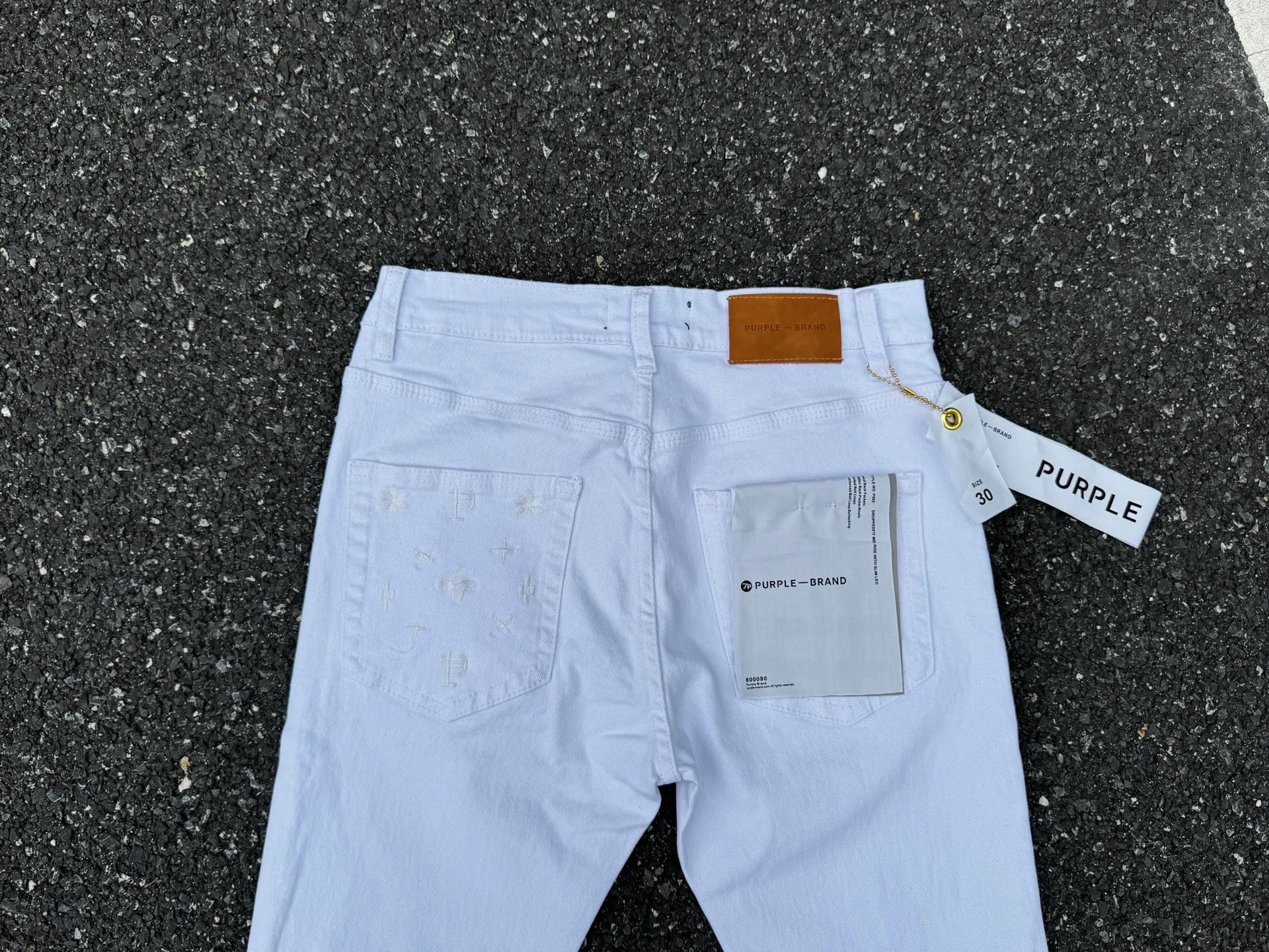 🅿️230 PU3-3 white (the back pocket label will not be returned or exchanged once it is removed) Top foreign trade order Purple Brand hole-splashed paint stretch skinny jeans, same style for men and women. Accessories: complete accessories, all in original packaging, two tags and two labels on the back pocket, distinguishing the low-end version on the outside, hardware and buckles are aligned, authentic and original with logo, aluminum alloy buckle, genuine printing inside the jeans pocket, every detail is outstanding for any version on the market Fabric: Genuine pattern-making and authentic custom-made imported fabrics using unique washing and dyeing methods, and individually hand-painted - hand-painted ripped micro-elastic jeans Size: 28 30 32 34 36