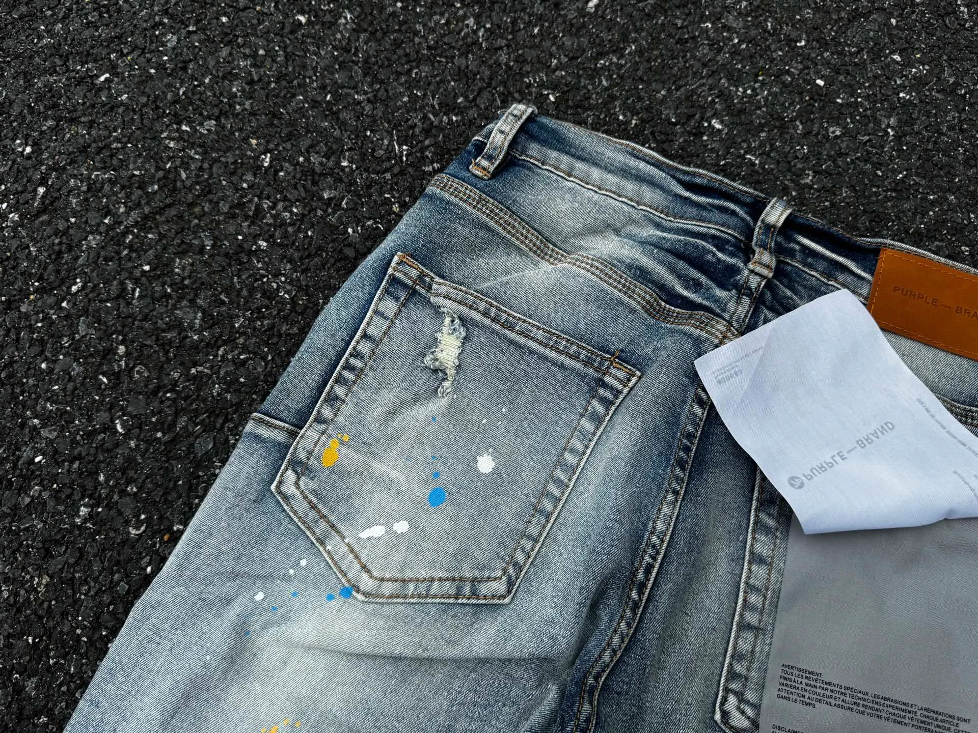 🅿️260 PU2 (the back pocket label will not be returned or exchanged once it is removed) Top foreign trade order Purple Brand ripped ink paint stretch skinny jeans, same style for men and women. Accessories: complete accessories, all in original packaging, two tags and two labels on the back pocket, distinguishing the low-end version on the outside, hardware and buckles are aligned, authentic original version with logo, aluminum alloy buckle, authentic printing inside the jeans pocket, every detail beats any version on the market Fabric: Genuine pattern-making and authentic custom-made imported fabrics using unique washing and dyeing methods, and individually hand-painted - hand-painted ripped micro-elastic jeans Size: 28 30 32 34 36
