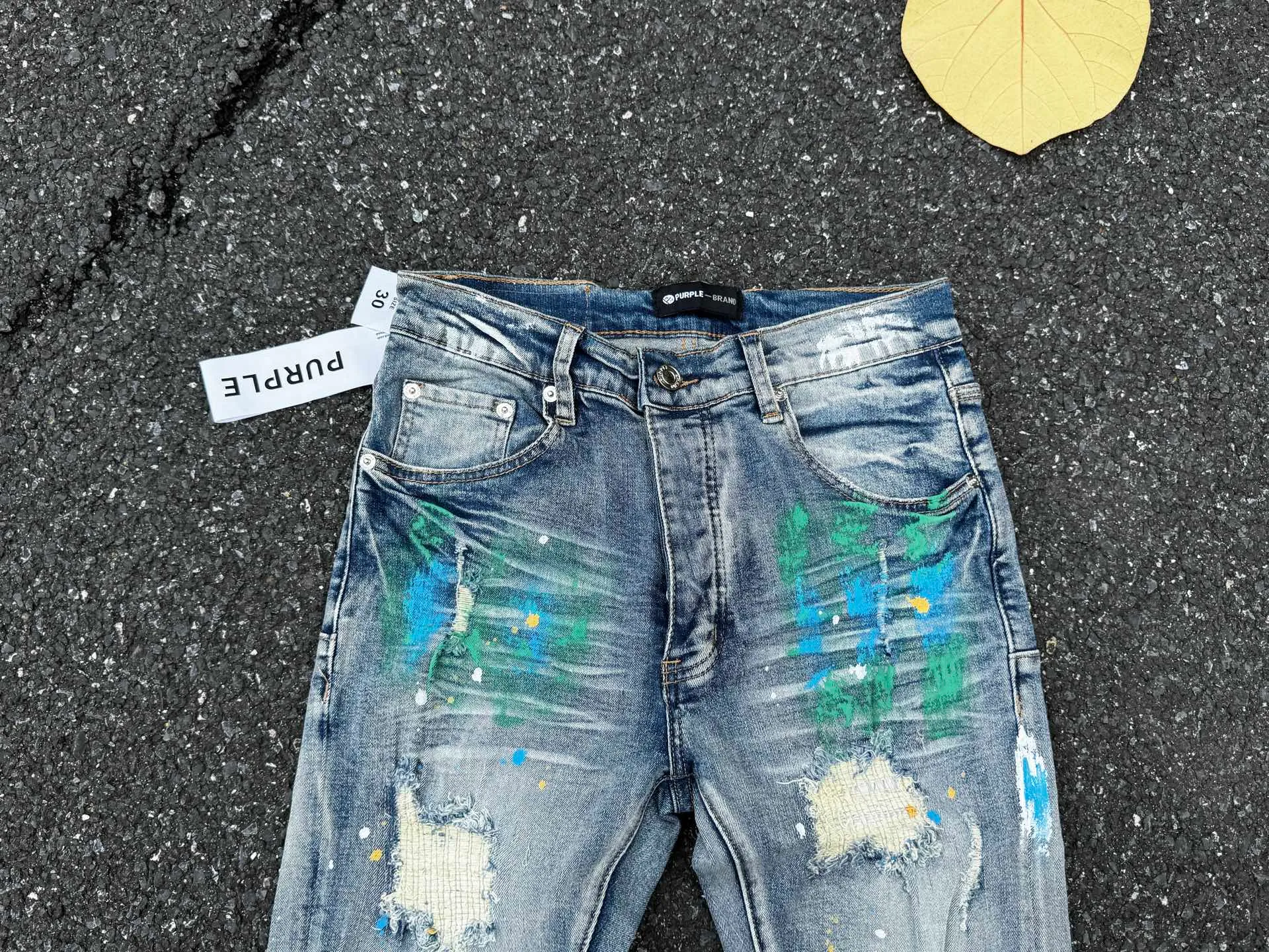 🅿️260 PU2 (the back pocket label will not be returned or exchanged once it is removed) Top foreign trade order Purple Brand ripped ink paint stretch skinny jeans, same style for men and women. Accessories: complete accessories, all in original packaging, two tags and two labels on the back pocket, distinguishing the low-end version on the outside, hardware and buckles are aligned, authentic original version with logo, aluminum alloy buckle, authentic printing inside the jeans pocket, every detail beats any version on the market Fabric: Genuine pattern-making and authentic custom-made imported fabrics using unique washing and dyeing methods, and individually hand-painted - hand-painted ripped micro-elastic jeans Size: 28 30 32 34 36