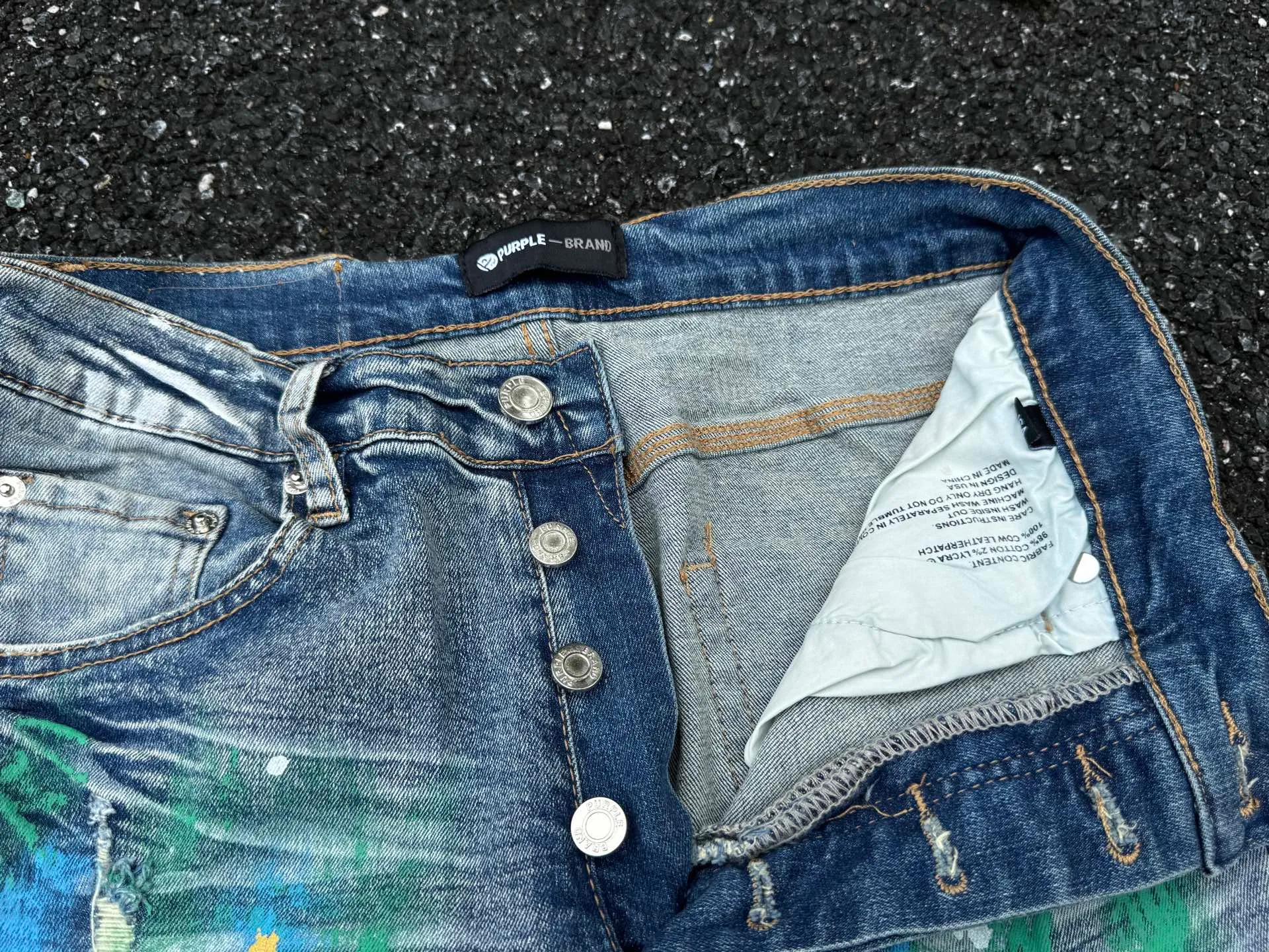🅿️260 PU2 (the back pocket label will not be returned or exchanged once it is removed) Top foreign trade order Purple Brand ripped ink paint stretch skinny jeans, same style for men and women. Accessories: complete accessories, all in original packaging, two tags and two labels on the back pocket, distinguishing the low-end version on the outside, hardware and buckles are aligned, authentic original version with logo, aluminum alloy buckle, authentic printing inside the jeans pocket, every detail beats any version on the market Fabric: Genuine pattern-making and authentic custom-made imported fabrics using unique washing and dyeing methods, and individually hand-painted - hand-painted ripped micro-elastic jeans Size: 28 30 32 34 36