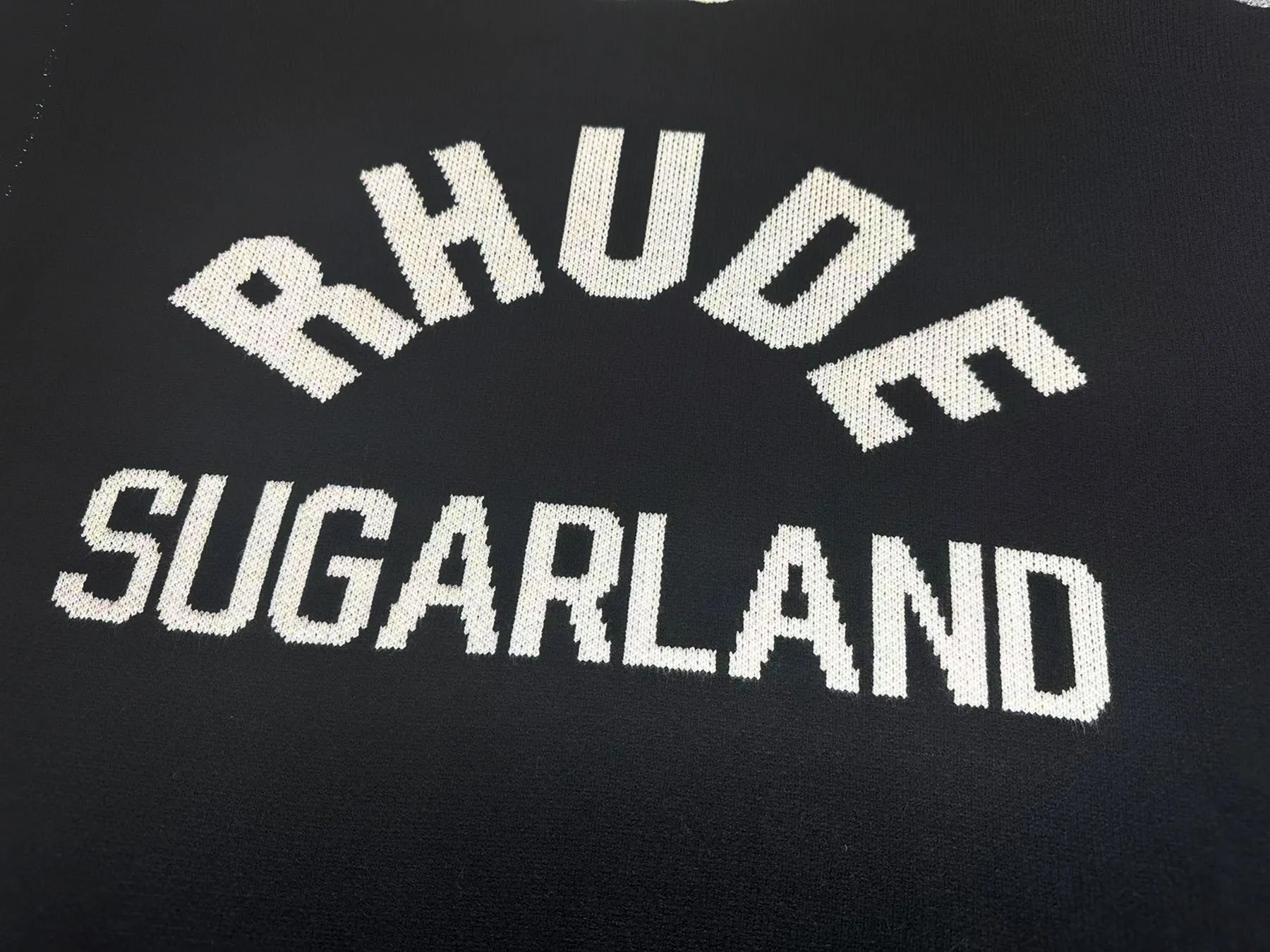 P250 Rhude new contrasting jacquard letter crew neck sweater Color: black and white green Size: M L XL XXL