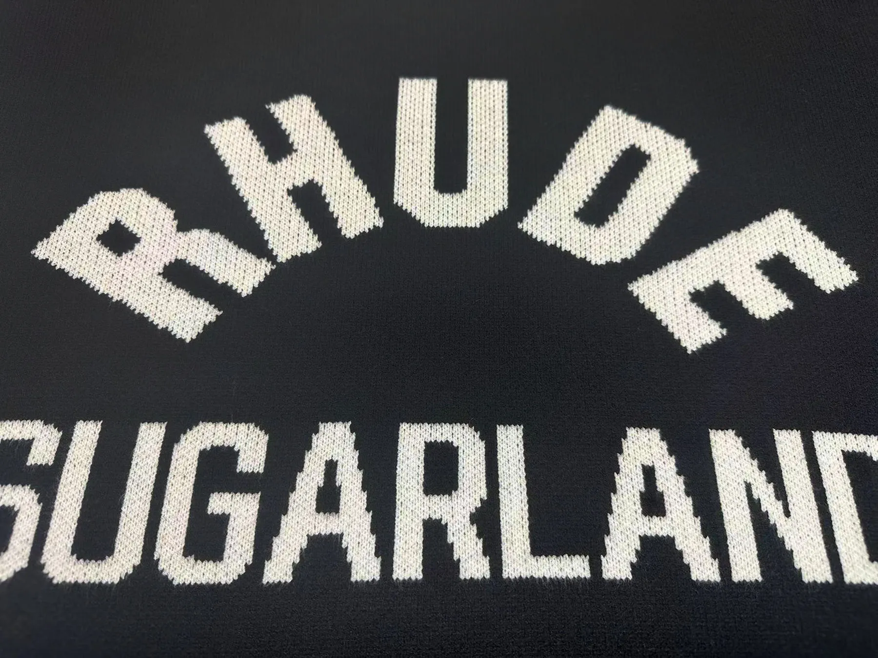 P250 Rhude new contrasting jacquard letter crew neck sweater Color: black and white green Size: M L XL XXL