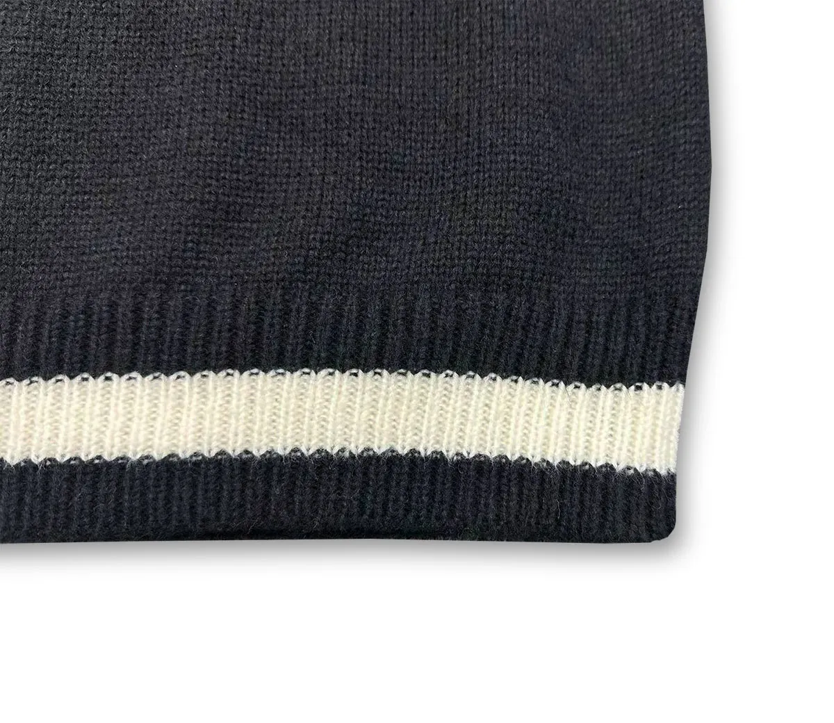 P240 Rhude new classic lettered loose sweater Color: Black White Size: M L XL XXL