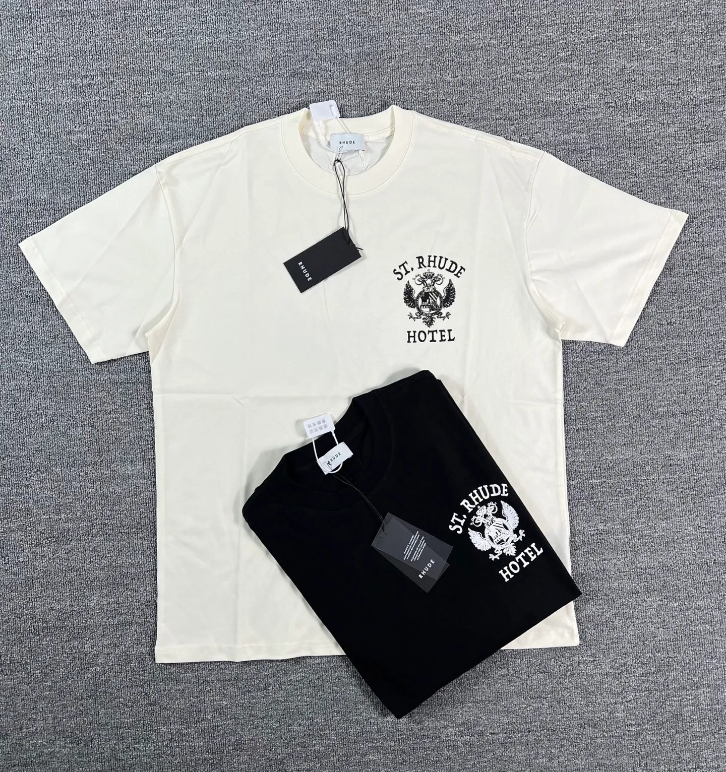 No. 809 #P122 #美ChaoRhude Graphic-print Logo environmentally friendly water glue printing high-quality double yarn pure cotton short-sleeved T-shirt Size: S M L XL