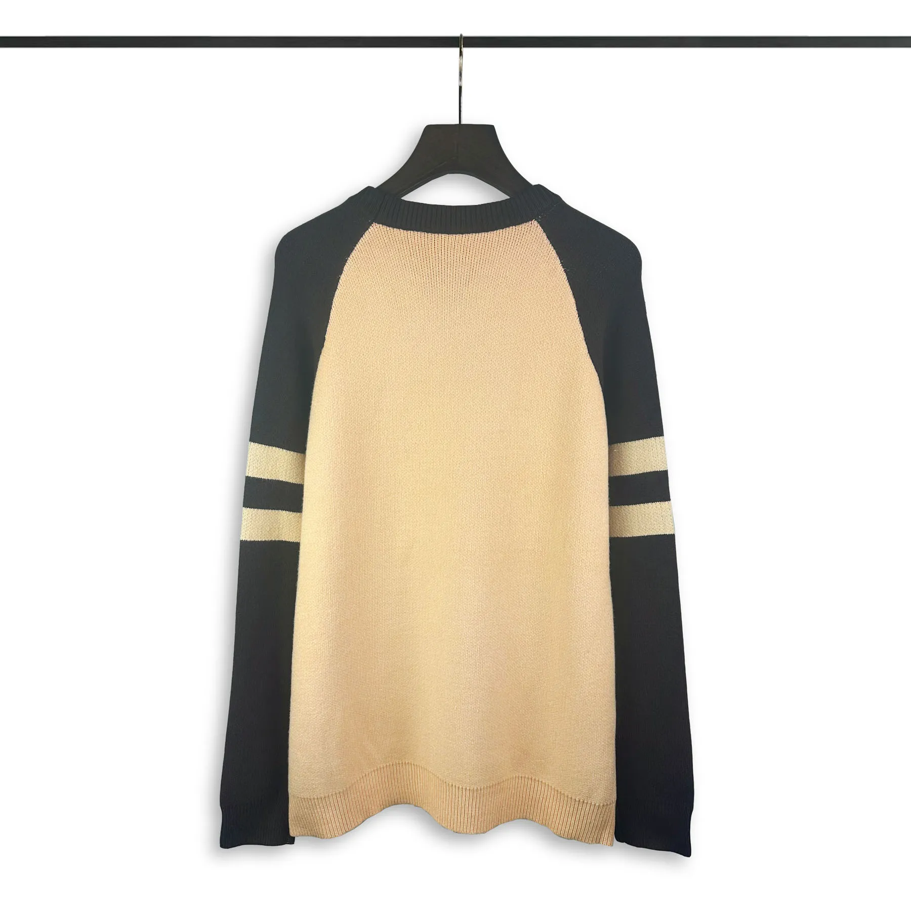 P240 Rhude new raglan sleeves contrasting printed letter crew neck sweater Color: off-white Size: M L XL XXL