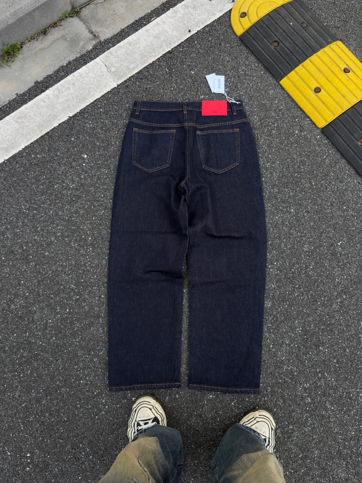P210 (original outdoor picture direct) top version Sp10der street fashion brand printed washed and distressed casual jeans for men and women, same style. Size: 28 30 32 34 36