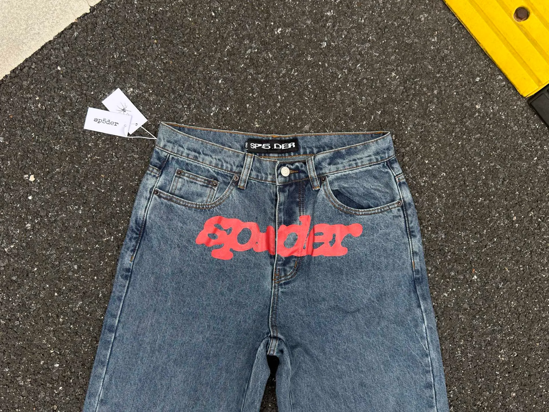 P210 (original outdoor picture direct) top version Sp10der street fashion brand printed washed and distressed casual jeans for men and women, same style. Size: 28 30 32 34 36