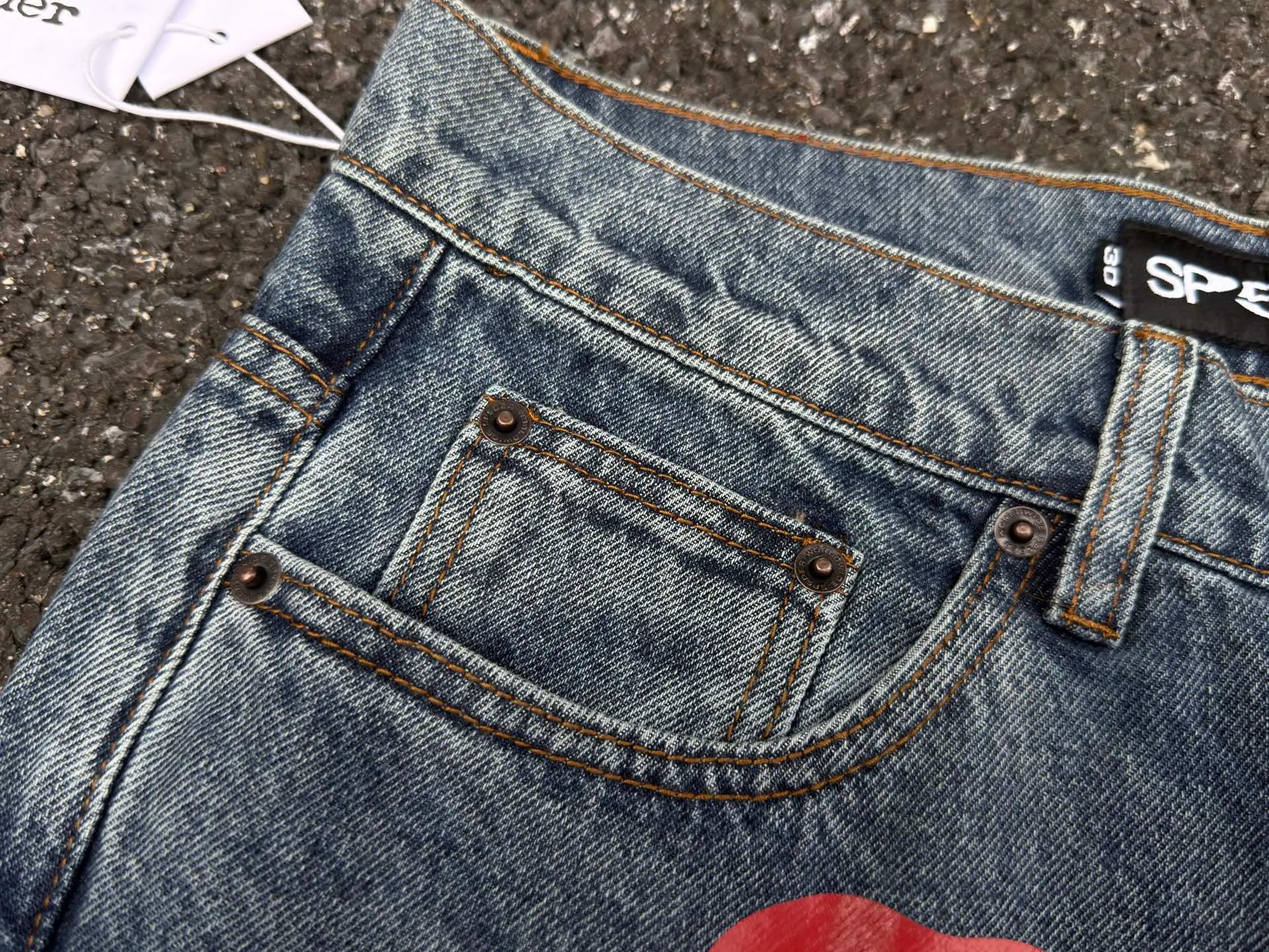 P210 (original outdoor picture direct) top version Sp10der street fashion brand printed washed and distressed casual jeans for men and women, same style. Size: 28 30 32 34 36