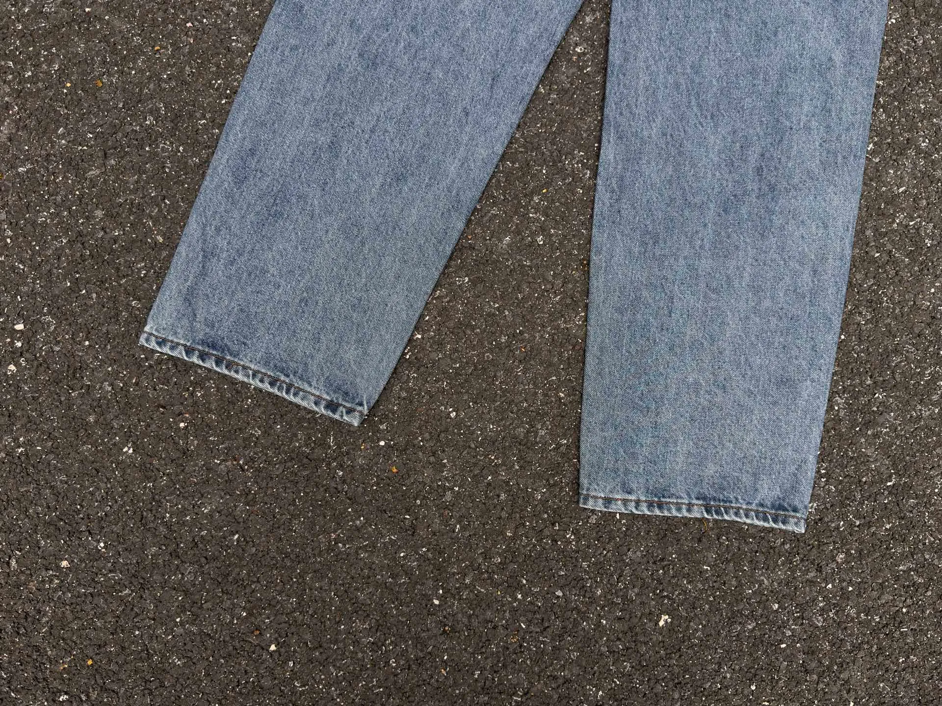 P210 (original outdoor picture direct) top version Sp10der street fashion brand printed washed and distressed casual jeans for men and women, same style. Size: 28 30 32 34 36