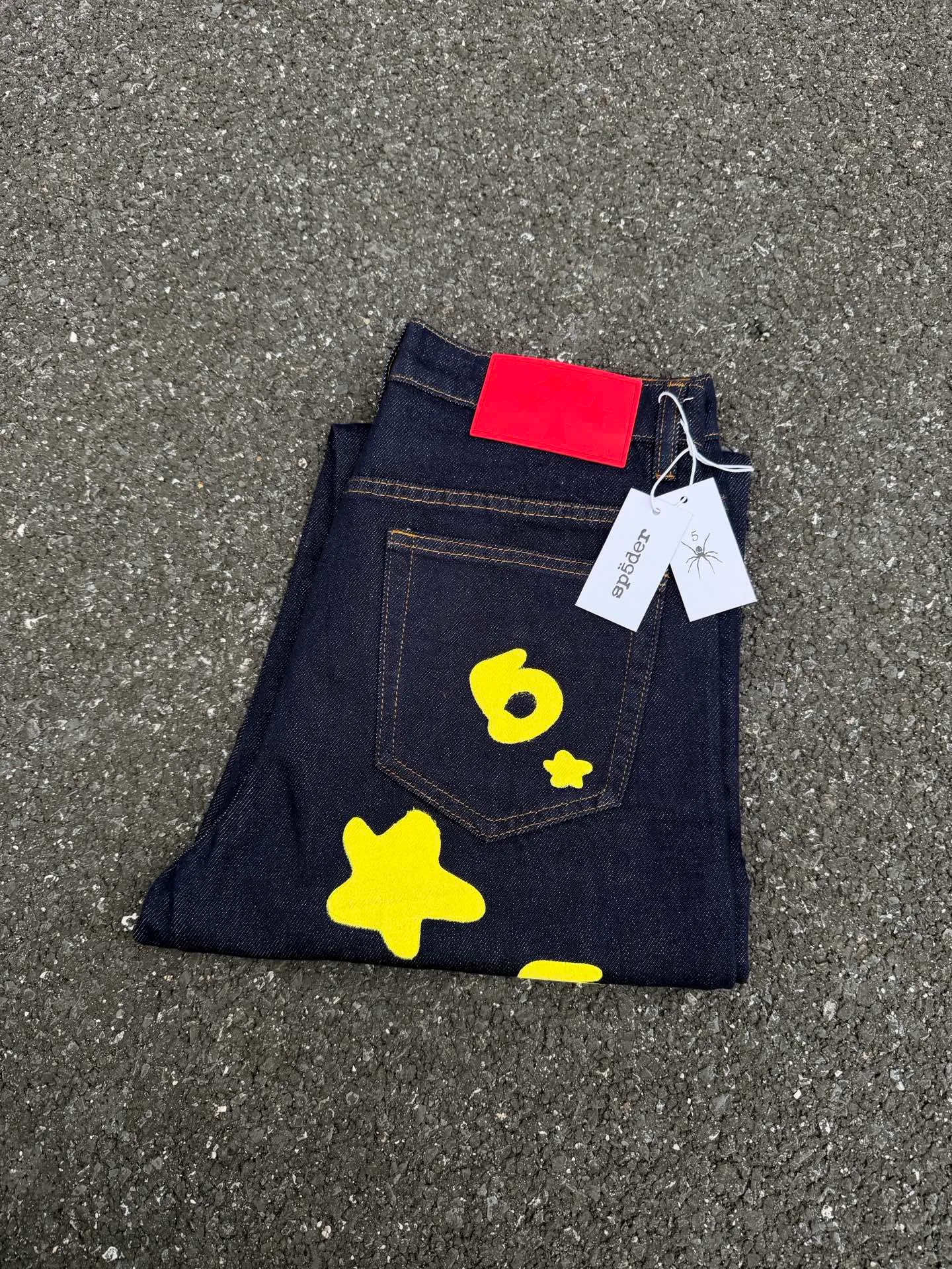 -Size details P250 (original outdoor picture direct) top version Sp10der street fashion brand foam printed big star washed and distressed casual jeans for men and women color: raw cow color code number: 28 30 32 34 36