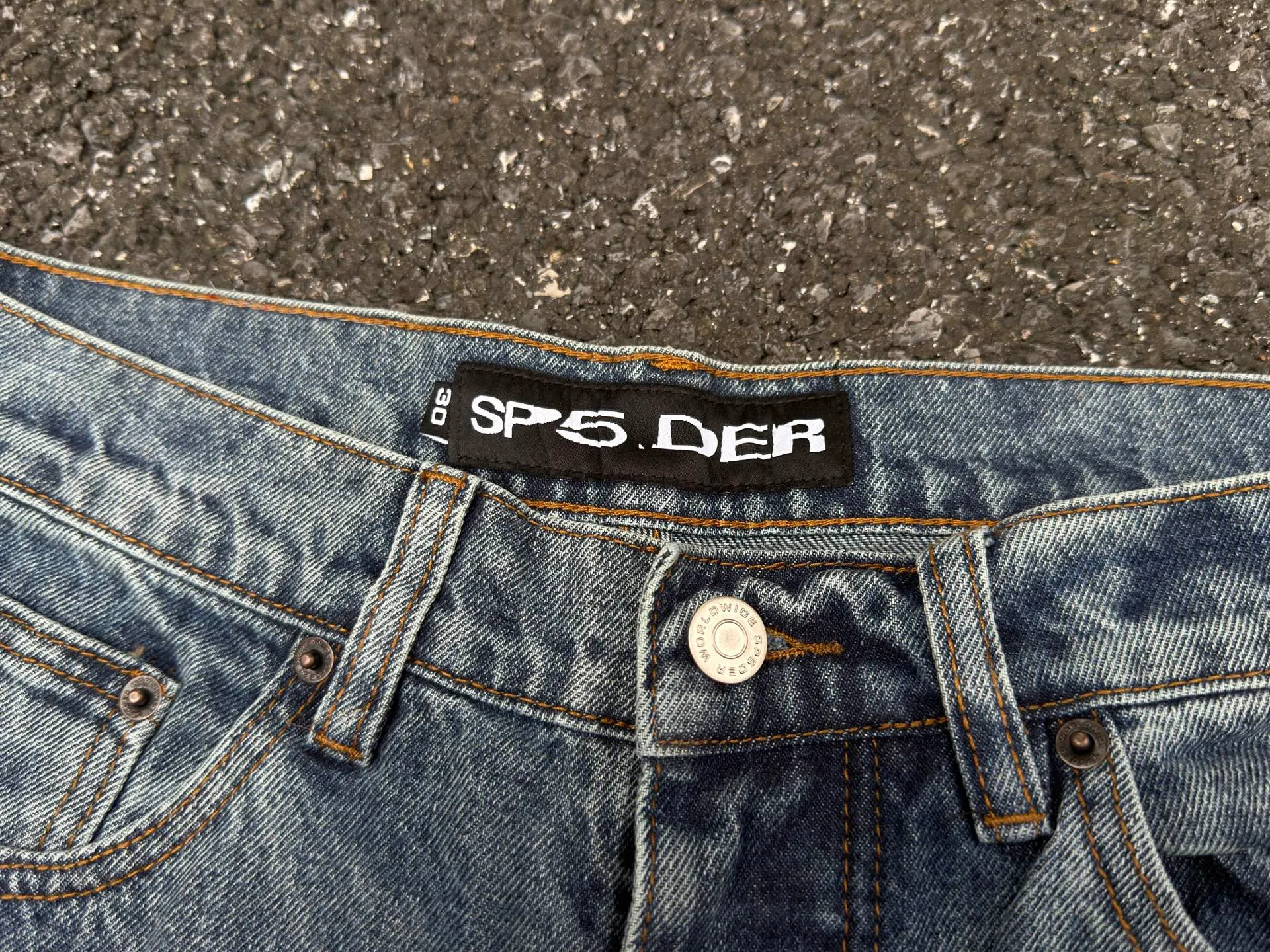 -Size details P210 (original outdoor picture straight out) top version Sp10der street fashion brand printed washed and distressed casual jeans for men and women, same style. Size: 28 30 32 34 36