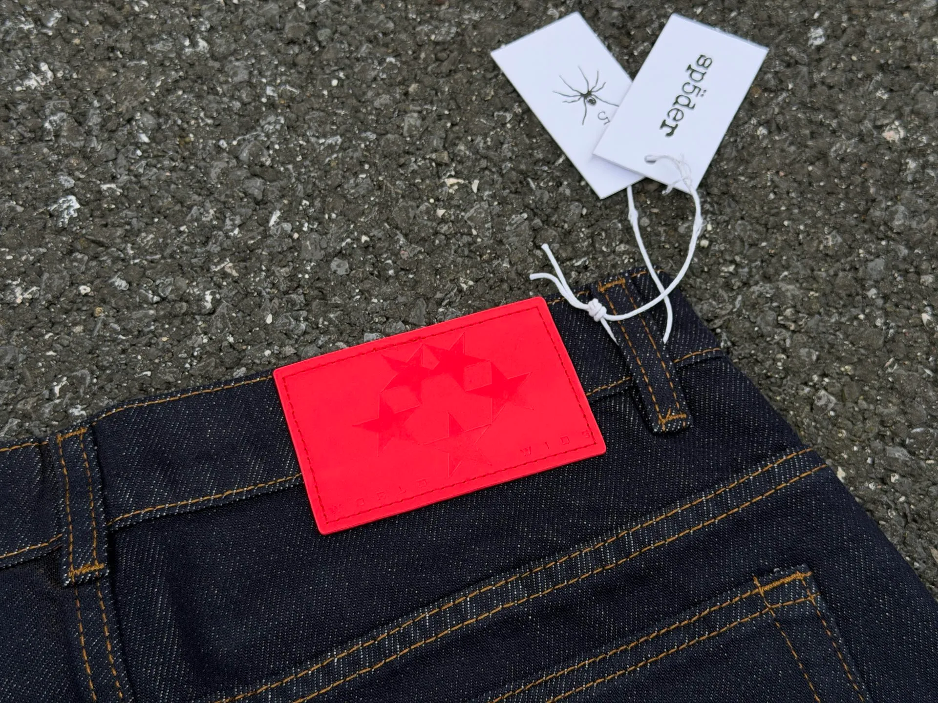 -Size details P250 (original outdoor picture direct) top version Sp10der street fashion brand foam printed big star washed and distressed casual jeans for men and women color: raw cow color code number: 28 30 32 34 36