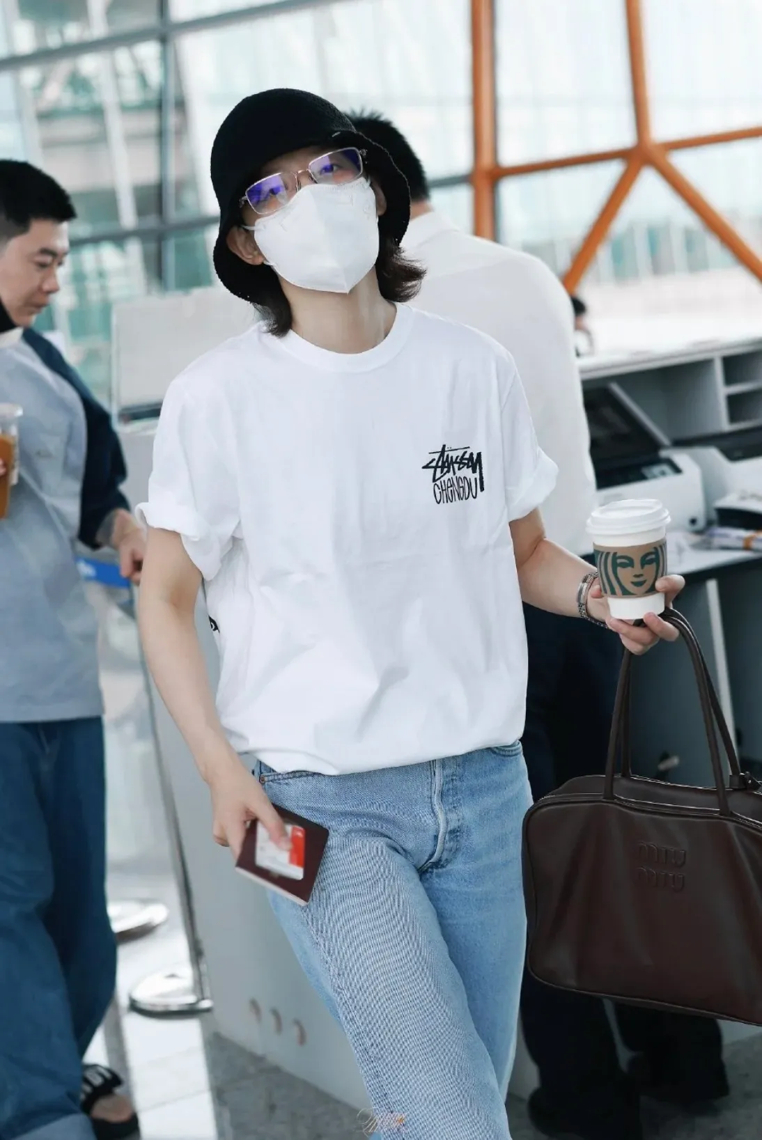 Lion T-shirt STUSSY 24FW CHENGDU CHAPTER TEE Chengdu limited short-sleeved Tee black and white S-XL
