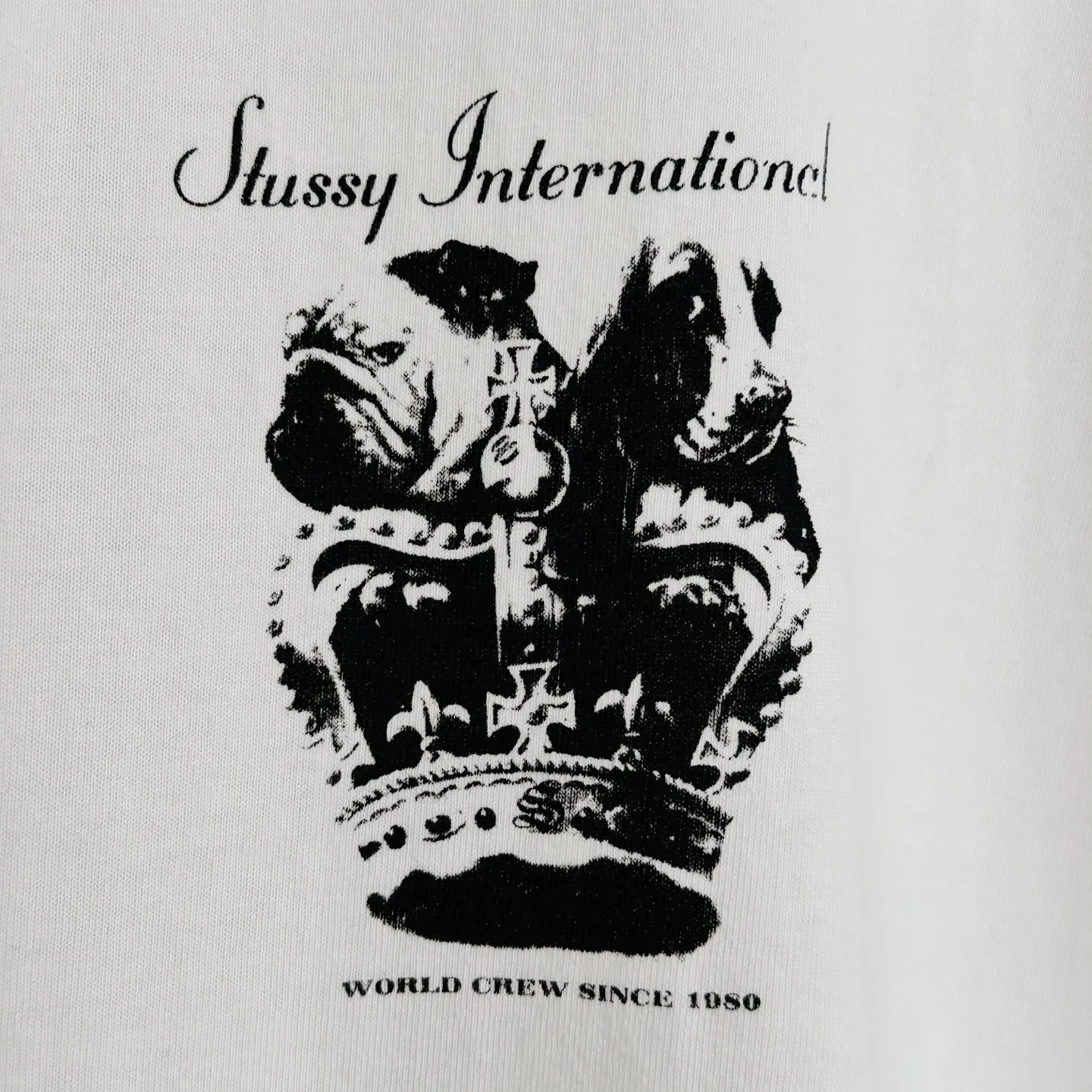 Crown Dog T-shirt STUSSY SS25 DOG CROWN TEE Black and White S- XL