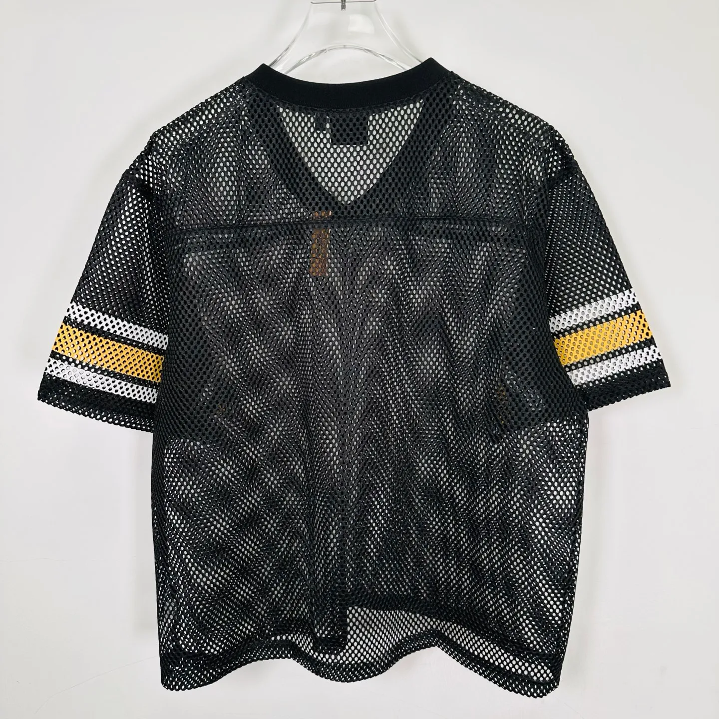 Mesh V-neck T-shirt Stussy SS25 STÜSSY INTERNATIONAL TEAM JERSEY V-neck mesh retro letter short sleeves black and white S-XL