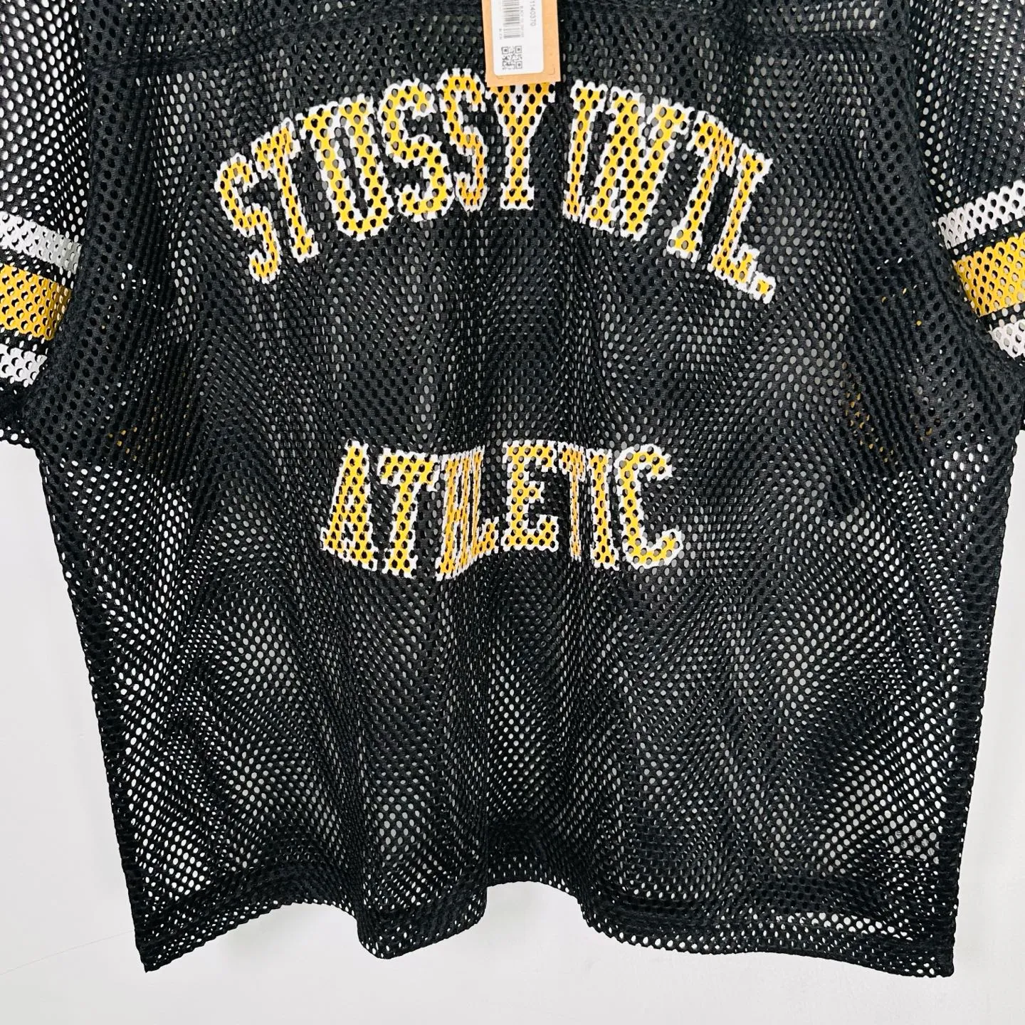Mesh V-neck T-shirt Stussy SS25 STÜSSY INTERNATIONAL TEAM JERSEY V-neck mesh retro letter short sleeves black and white S-XL