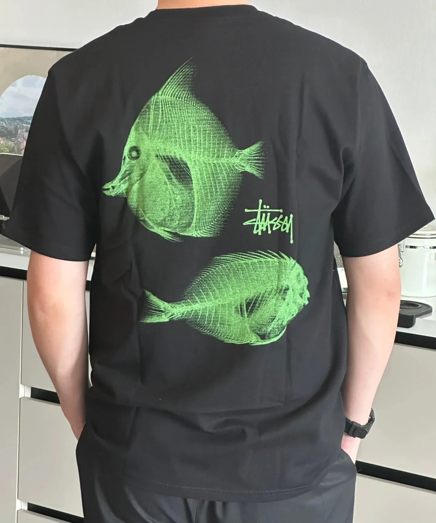 Fishbone T-shirt STUSSY SS25 X-RAY FISHIN TEE Fish X-ray printed pattern short sleeves black and white S- XL