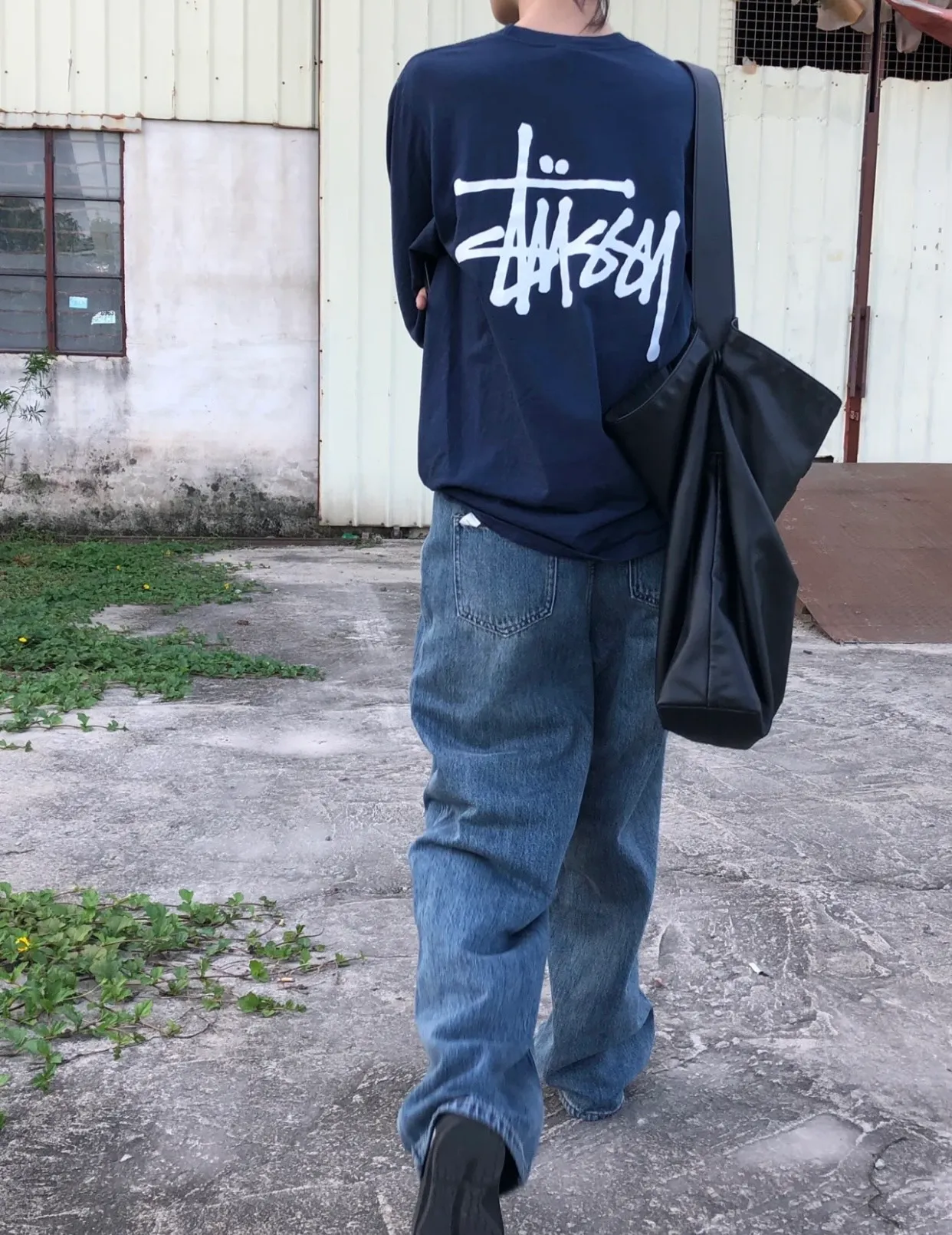 Spot goods! Stussy SS24 Basic StÜssy Tee classic letter Logo printed short-sleeved T-shirt couple style black and white dark blue S-XL