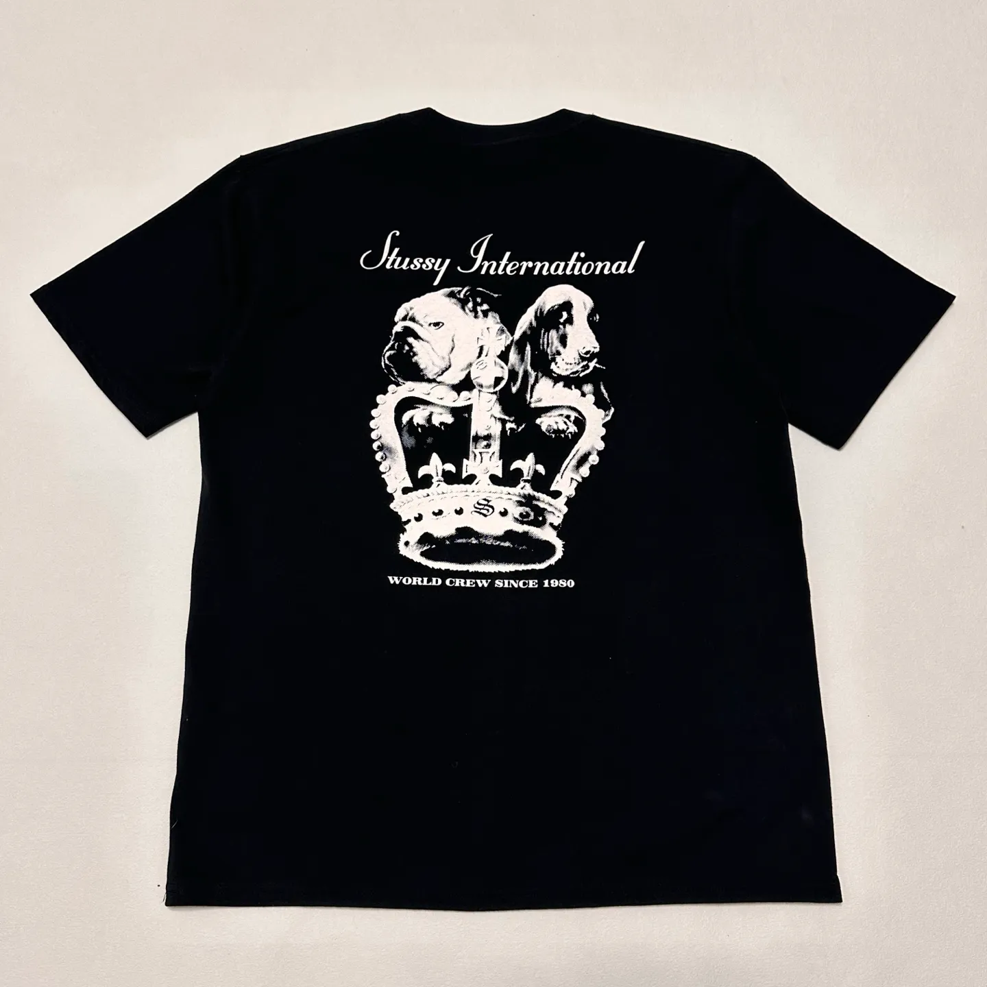 Spot goods! Crown Dog T-shirt STUSSY SS25 DOG CROWN TEE Black and White S- XL