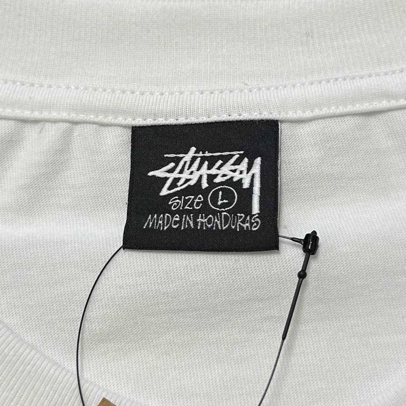 Detailed shooting of fish bone T-shirt STUSSY SS25 X-RAY FISHIN TEE Cha fish X-ray printed pattern short sleeves black and white S- XL