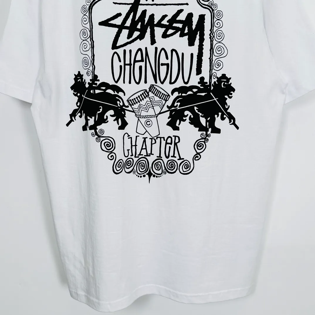 Lion T-shirt STUSSY 24FW CHENGDU CHAPTER TEE Chengdu limited short-sleeved Tee black and white S-XL