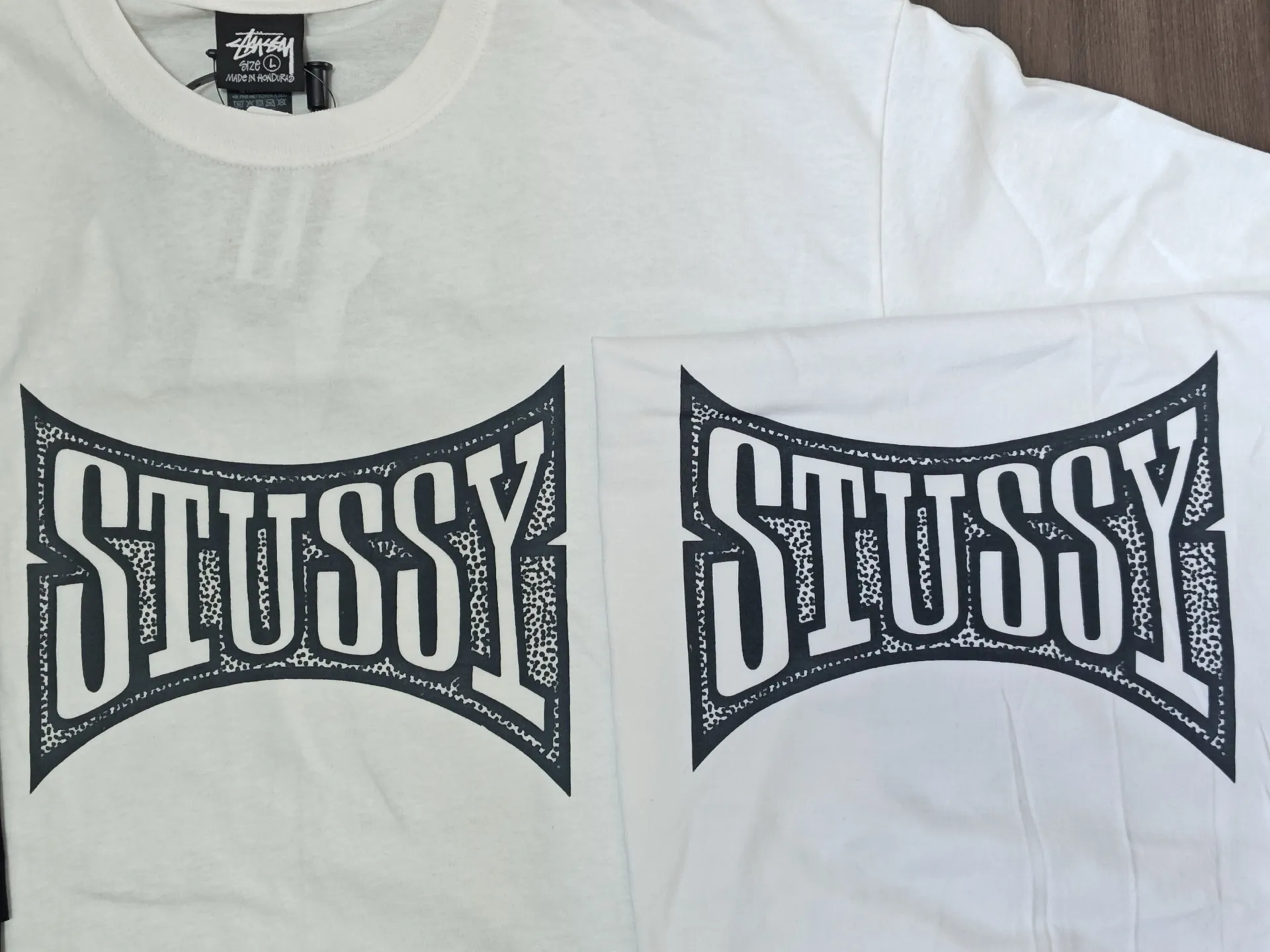 ZP Pattern: Curved hand-painted graffiti STUSSY letters, the background is an irregular dot print similar to the surface of a basketball, the official 25SS spring and summer main model, the upper body is very good-looking!  Replacement order and return of goods! Champion flag T-shirt STUSSY FW24 CHAMPION TEE black and white S-XL