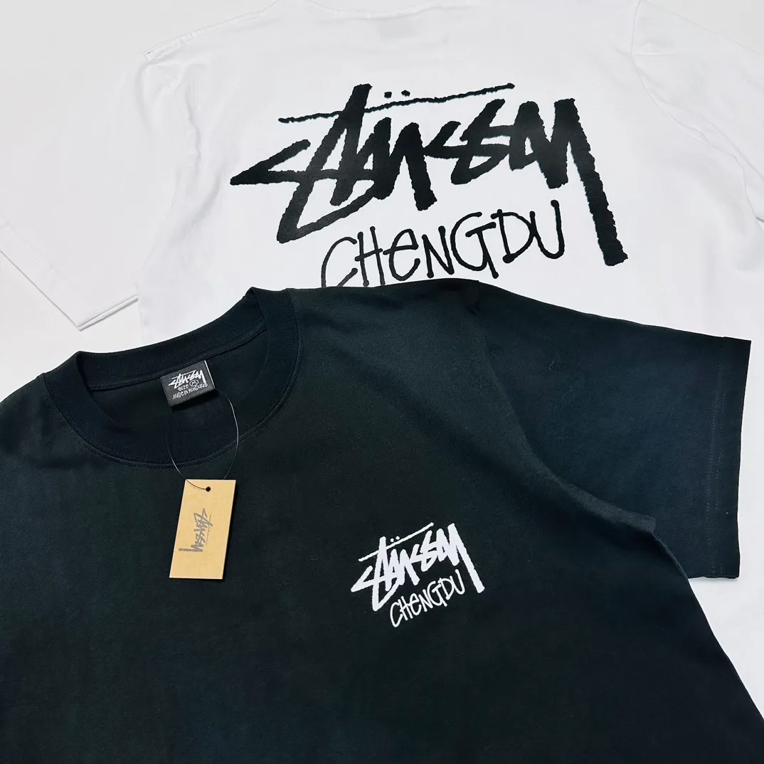 Chengdu limited TEE STUSSY FW24 CHENGDU TEE classic words Chengdu limited short sleeves black and white S-XL