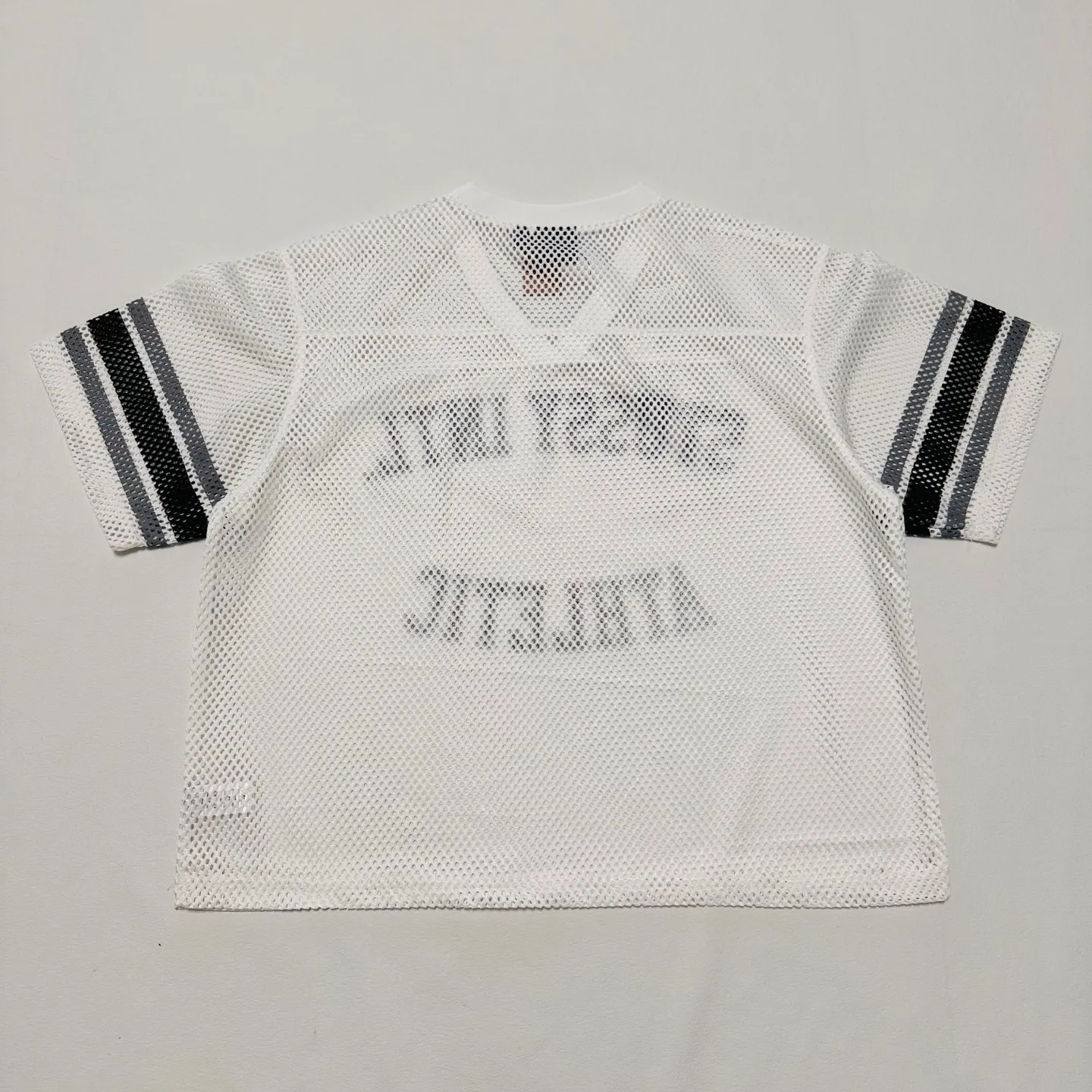Mesh V-neck T-shirt Stussy SS25 STÜSSY INTERNATIONAL TEAM JERSEY V-neck mesh retro letter short sleeves black and white S-XL