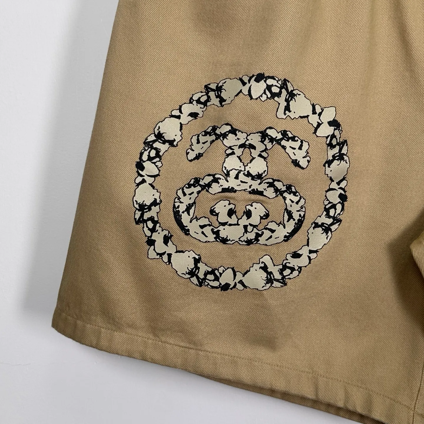 DT shorts STUSSY