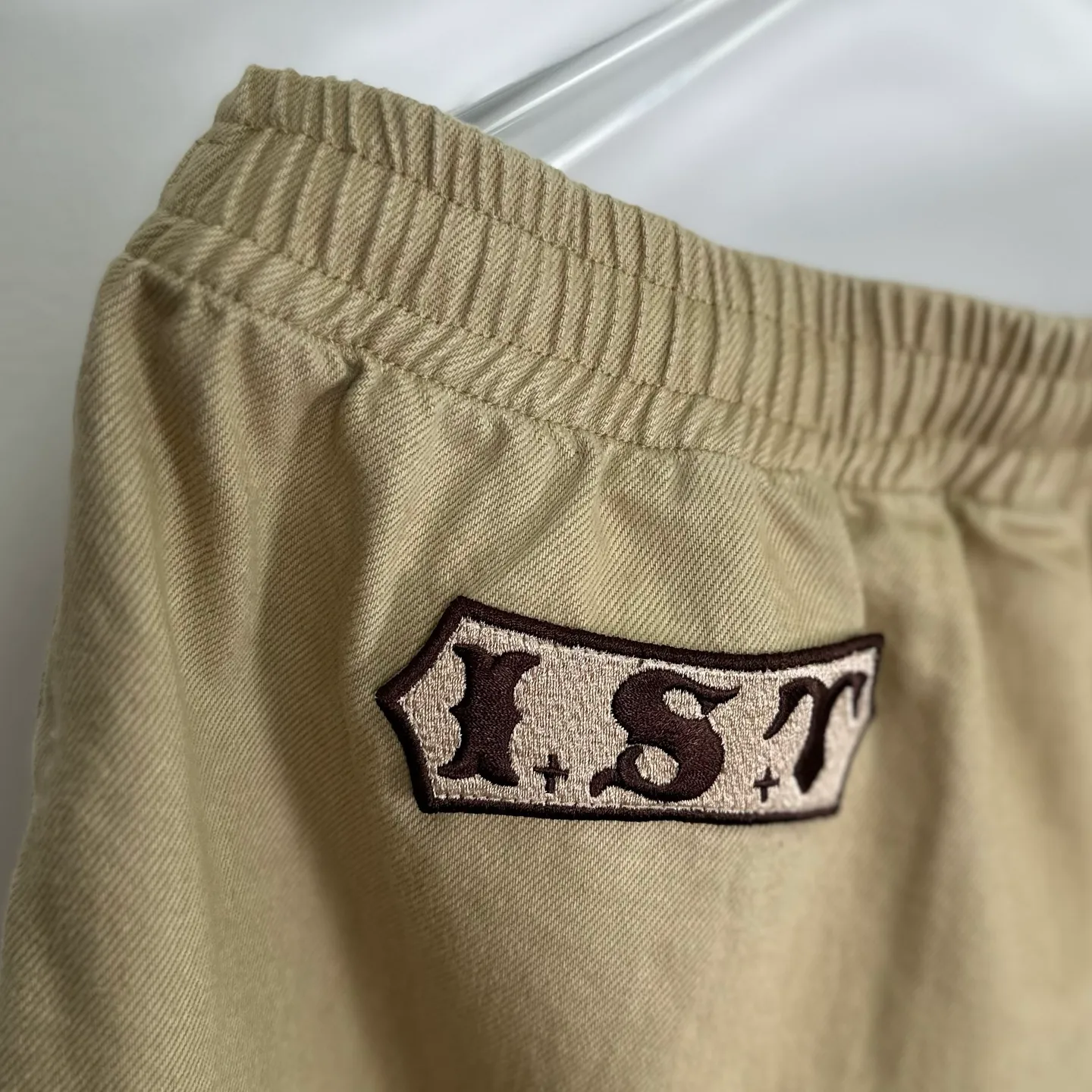 DT shorts STUSSY