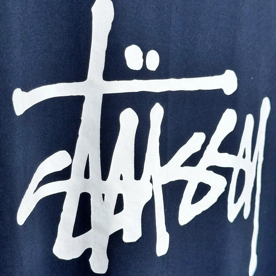 Spot goods! Stussy SS24 Basic StÜssy Tee classic letter Logo printed short-sleeved T-shirt couple style black and white dark blue S-XL