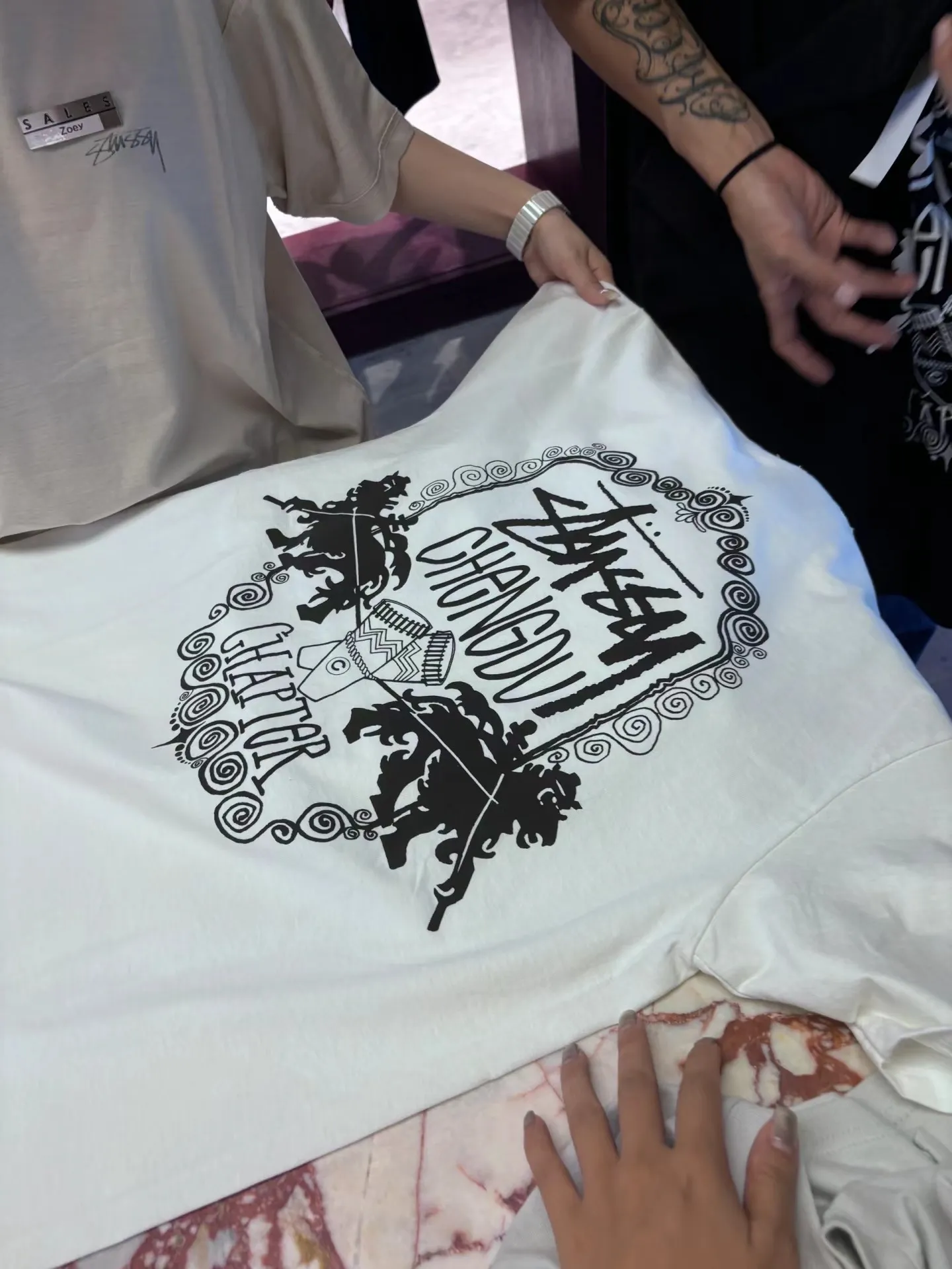 Spot goods! Lion T-shirt STUSSY 24FW CHENGDU CHAPTER TEE Chengdu limited short-sleeved Tee black and white S-XL