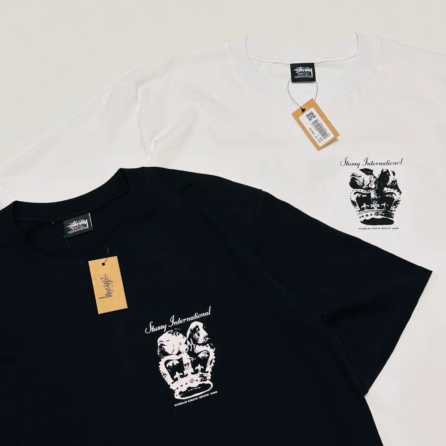 Details Crown Dog T-shirt STUSSY SS25 DOG CROWN TEE Black and White S- XL