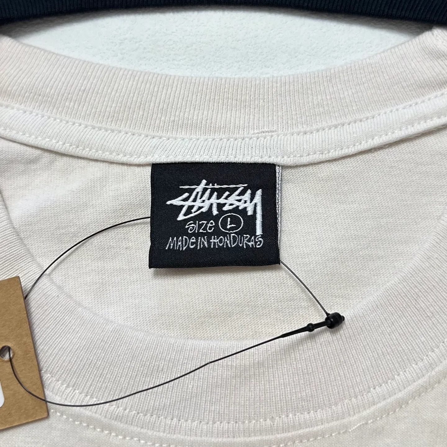 Detailed shooting of surfer T-shirt STUSSY SS25 LOW TIDE TEE dyed design American retro short-sleeved black and white S-XL