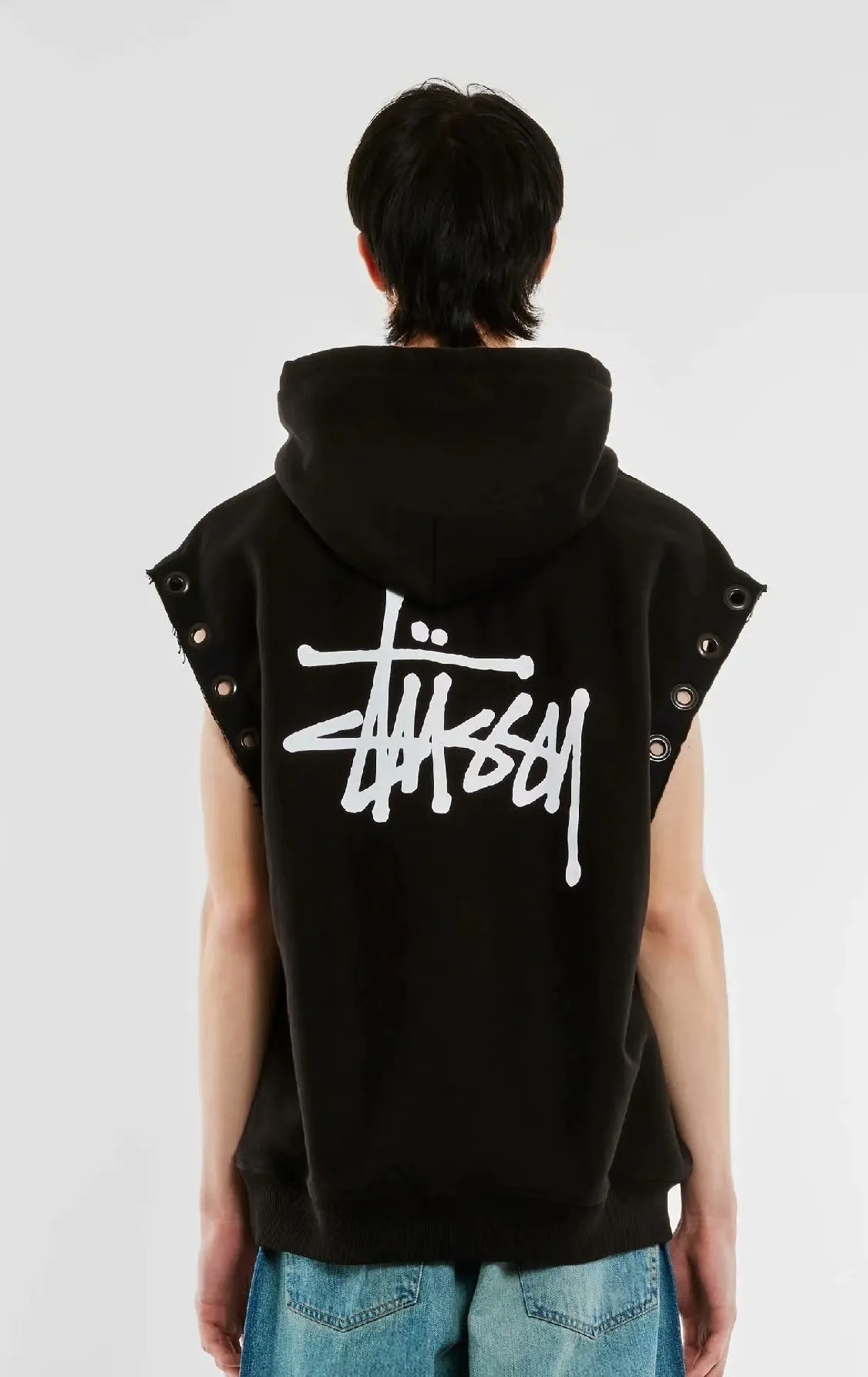 Sweet tea upper body picture! Stussy x JUNYA WATANABE Hooded Vest joint logo eyelet raw edge hooded sweatshirt vest black S-XL