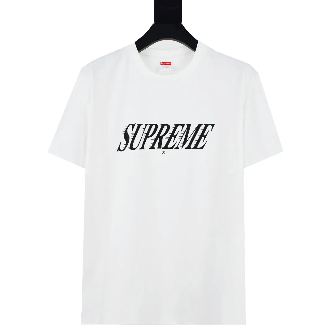 S254💰p130 Supreme 22FW Slap Shot Tee capital letters logo short-sleeved T-shirt. Refuse to look at pictures to make products. Refuse to compare wrong versions. Use cylinder seamless technology (original technology, there are no stitched bones on the side of the clothes, key points of identification) The fabrics are all custom-woven and dyed, 280g weight, 100% cotton, cylindrical fabric. Cylindrical fabric is a knitted fabric woven with a cylinder loom. The needles are distributed in a cylindrical shape on the fuselage. The gray fabric is a large cylinder, which needs to be opened and shaped before it can be used further. There are no slits on the side of the clothes, so there is no washing label on the side of ordinary short-sleeves. There is only one collar label behind the neck. The printing uses thermosetting ink printing imported from Belgium, also known as plastic ink, or self-adhesive ink. Its ingredients are: mainly composed of polyvinyl chloride (PVC) and phthalates, including PVC and phthalates, fixing agents, stabilizers The thermosetting ink is composed of a mixture of agents and thickeners, which is not the digital direct printing marketed on the market. The printing texture of thermosetting ink is unachievable by digital direct printing. The collar label has a watermark anti-counterfeiting effect, a real anti-counterfeiting layer, a version with a high probability of passing the inspection, and a high probability of passing the original packaging picture. Size：S-XL