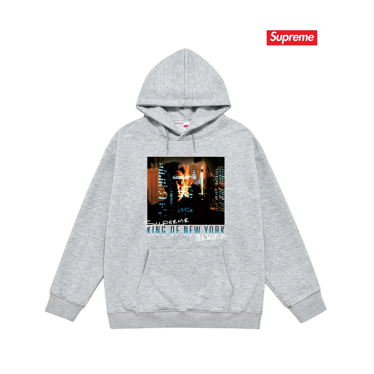Style No. S2113 #terry P160💰 Velvet P170💰 Supreme SS19 Christopher Walken King Of NewYorkTee Navy New York King of New York printed hooded sweatshirt Made of 400g large terry 430g silver fox velvet (off-shoulder large version) fabric. The texture is soft and non-pilling. Imported environmentally friendly printing glue. The pattern is bright and three-dimensional. Quality💥Same style for men and women. The upper body is trendy. Color: black white Gray Size: S M L XL XXL