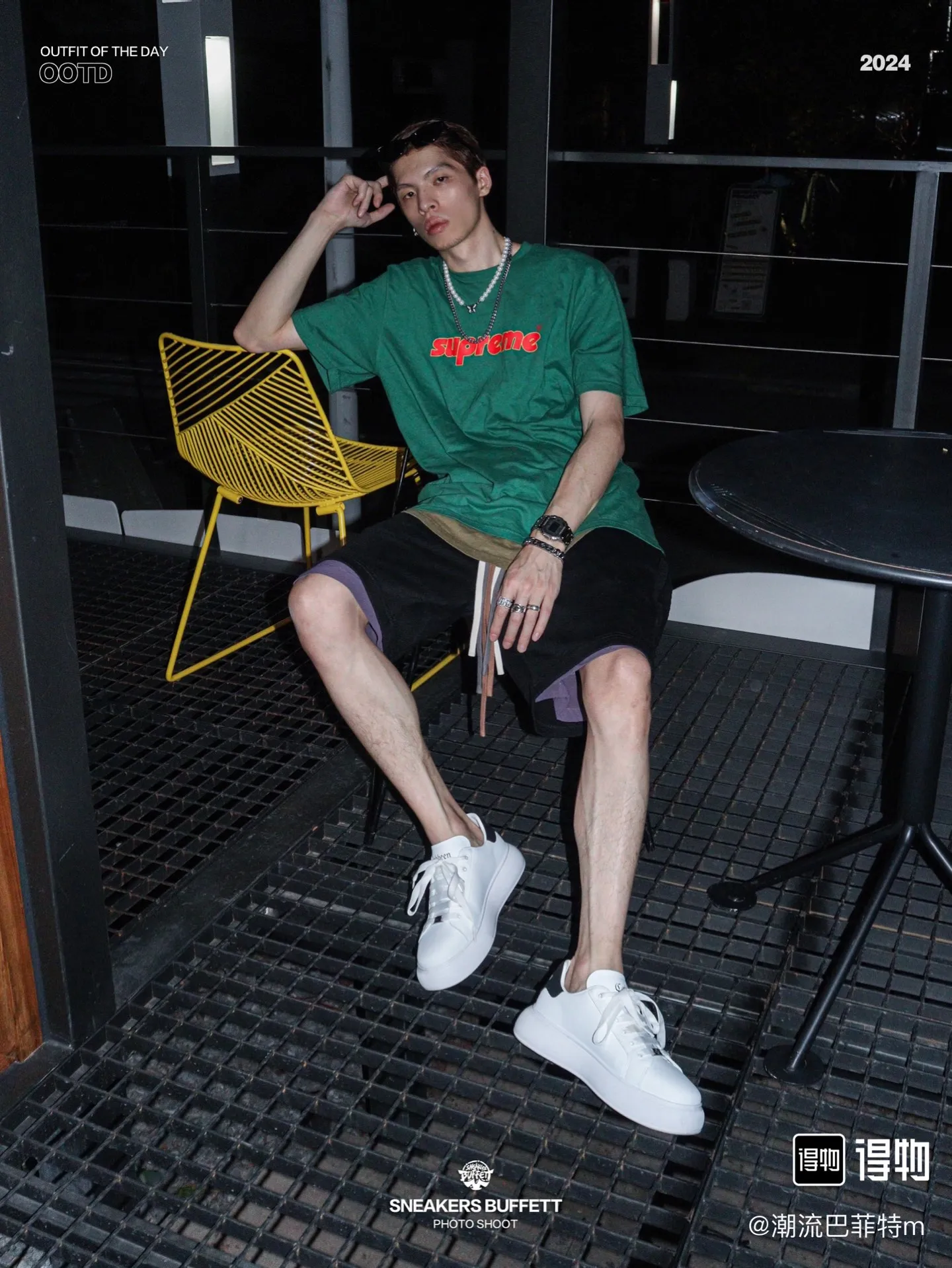 #S83 P110💰 Supreme SS24 Spring T-shirt Series WEEK9 PINLINE TEE Letter Logo round neck loose short-sleeved T-shirt. The same style for men and women is made of 260 grams of combed cotton double yarn. From fabrics to accessories, all three standards are complete and follow ZP. Imported Matsui Company slurry printing will never crack. The whole piece adopts three-needle five-thread technology. The neckline-shoulder seam-sleeve seam is double-lined, which looks more three-dimensional and textured.) The same process as the original version, classic version Feel free to compare zp. The whole piece adopts three-needle five-thread craftsmanship. The neckline-shoulder seam-sleeve seam is double-threaded, which looks more three-dimensional and textured.) It has the same craftsmanship as the original original, classic version. Color: black, green, white. Size: S M L XL XXL.