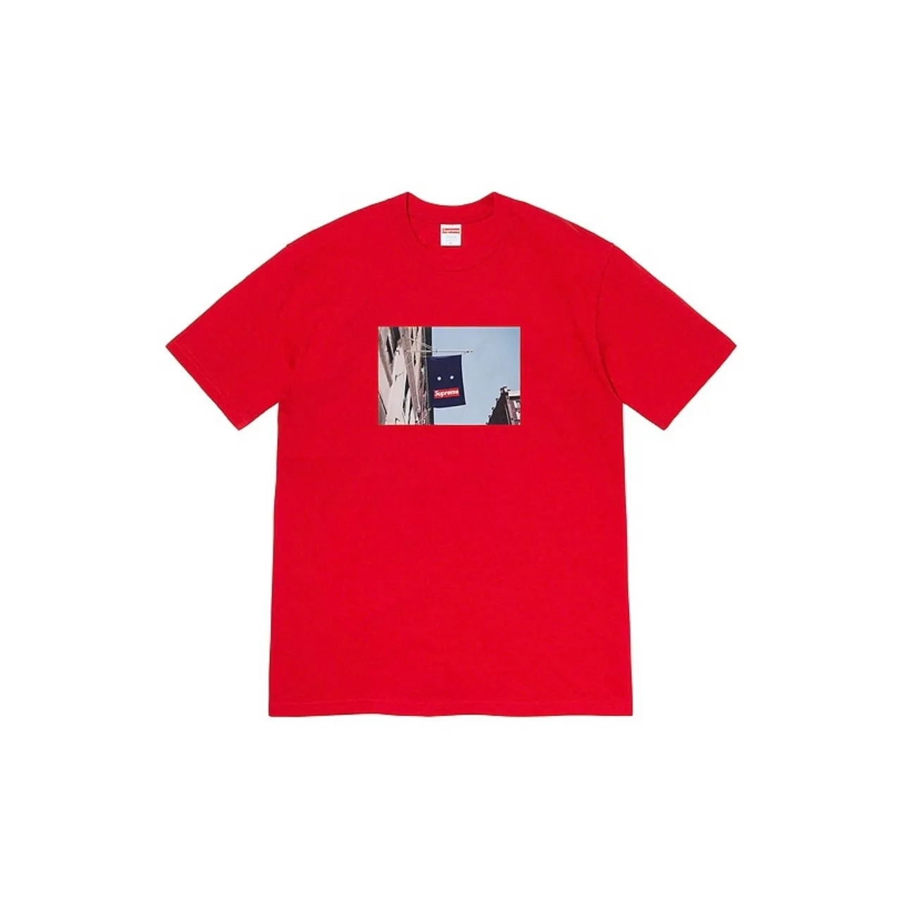#S05 P110💰 Supreme FW19 Week 1 Banner Tee Banner short-sleeved T-shirt. The same style for men and women is made of 260g combed cotton double yarn. From fabrics to accessories, all three standards are complete and follow ZP. Imported Matsui company's slurry printing will never crack. The whole piece is made of three-needle five-thread technology. The neckline-shoulder seam-sleeve seam is double-lined, which looks more three-dimensional and textured. The same process as the original version, classic version Feel free to compare zp. The whole piece adopts three-needle five-thread craftsmanship (neck-shoulder seam-sleeve seam double thread, which looks more three-dimensional and textured). It has the same craftsmanship as the original original, classic version. Color: Apricot, Tibetan, White, Gray, Red, Blue. Size: S M L XL XXL
