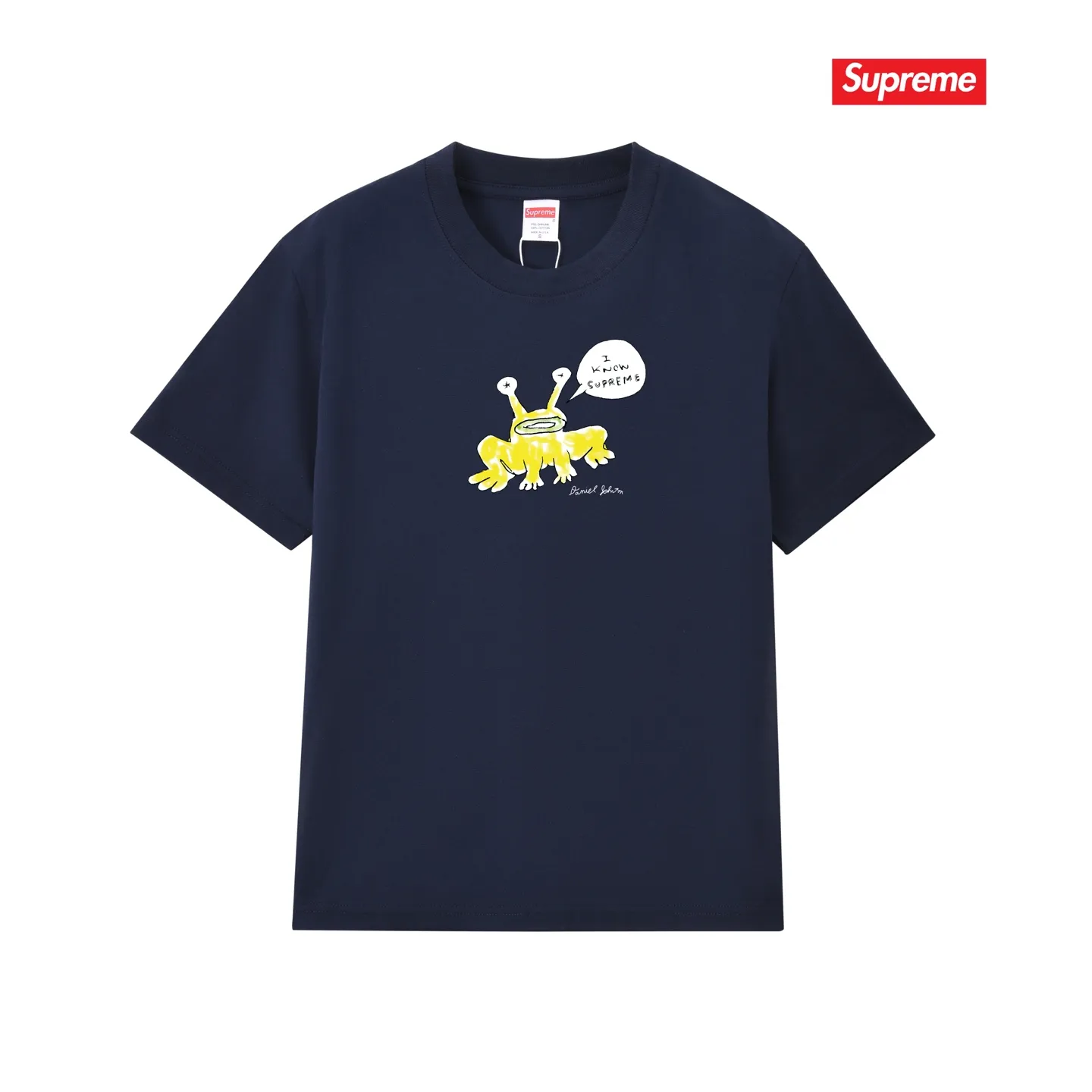 S194 P110💰 Sup Daniel Johnston Frog Tee co-branded Alien Frog round neck cartoon short-sleeved T-shirt. Loose fit. Made of 260g combed cotton double yarn. All three standards are complete from fabrics to accessories. ZP. Imported Matsui company slurry printing will never crack. The whole piece adopts three-needle five-thread process. The neckline-shoulder seam-sleeve seam is double-lined, which looks more three-dimensional and textured.) The same process as the original version, classic version Feel free to compare zp. The whole piece adopts three-needle five-thread craftsmanship (neckline-shoulder seam-sleeve seam double thread, which looks more three-dimensional and textured). It has the same craftsmanship as the original original, classic version. Color: black, white, light gray, pink, navy. Size: S M L XL XXL