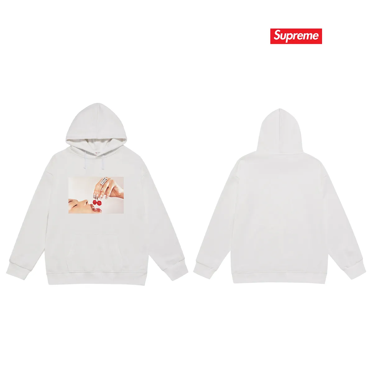 Style No. S2010 #terry P160💰 Velvet P170💰 Supreme SS19 Cupid Tee Navy angel print hooded sweatshirt Made of 400g large terry 430g silver fox velvet (drop shoulder large version) fabric, soft texture and no pilling Imported environmentally friendly printing glue The pattern is bright and three-dimensional Quality 💥Same style for men and women The upper body is trendy Color: black white gray Size: S M L XL XXL